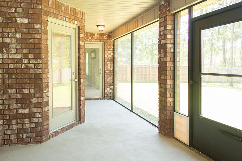 THE MEADOWS - Residential Lease