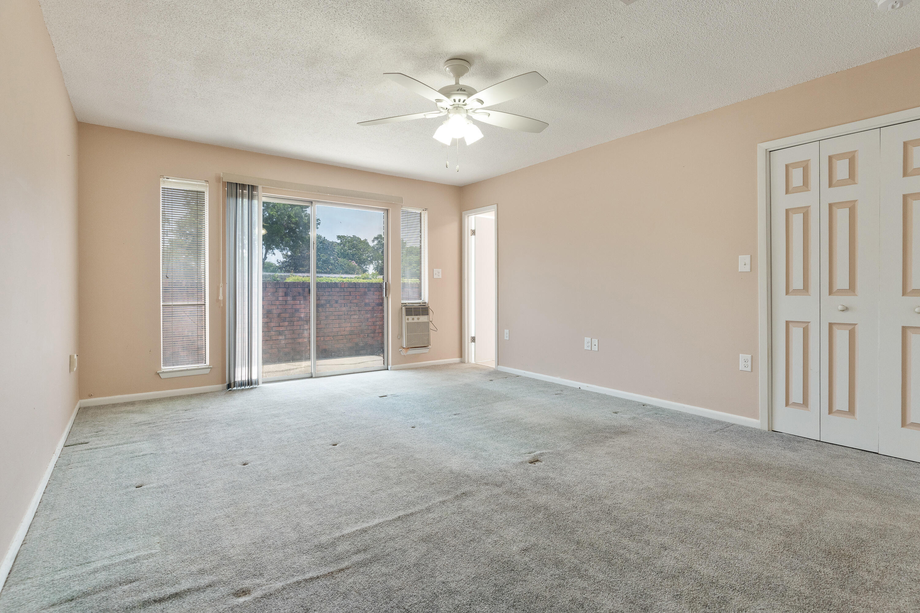 PINEDALE 1ST ADDN - Residential
