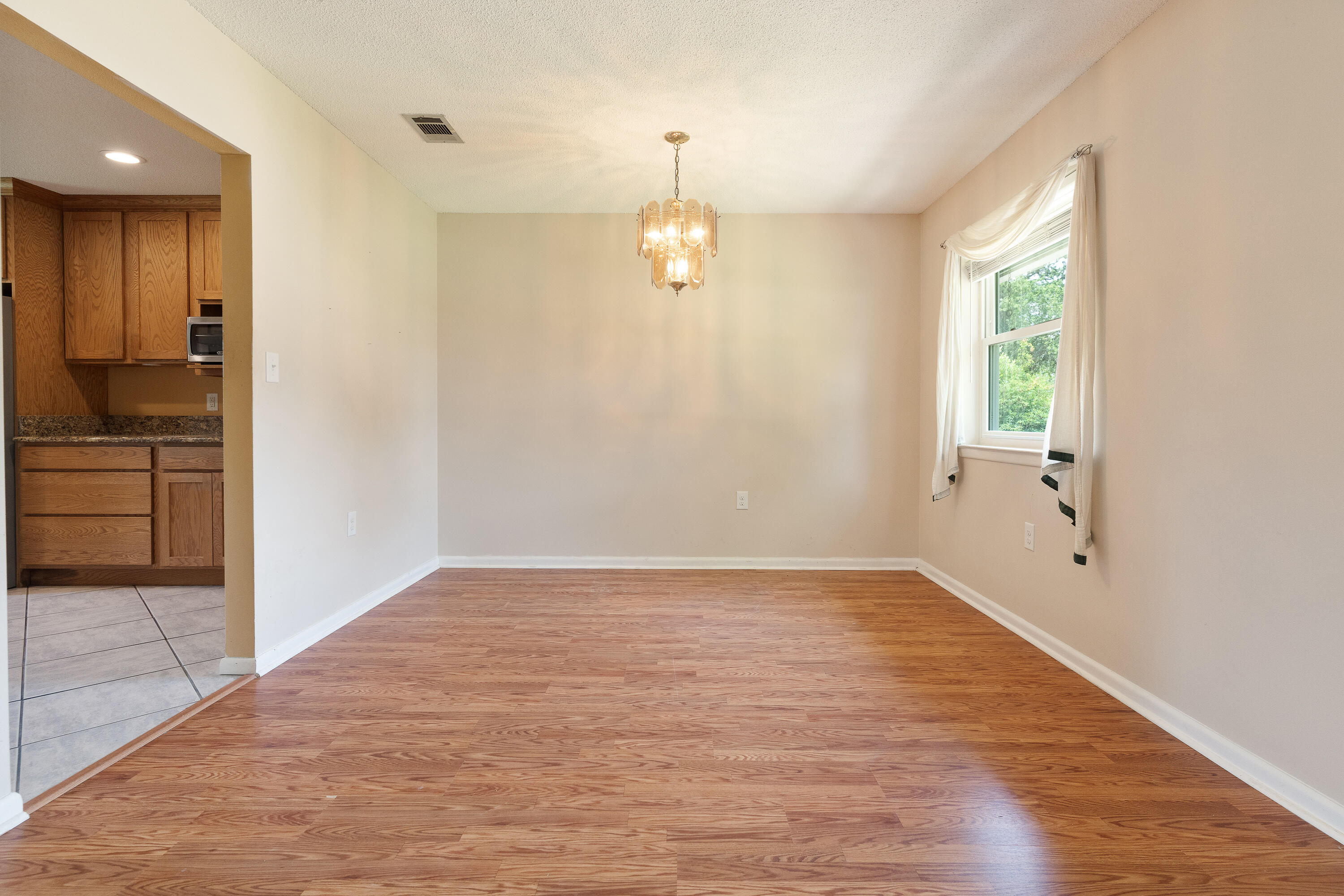 PINEDALE 1ST ADDN - Residential