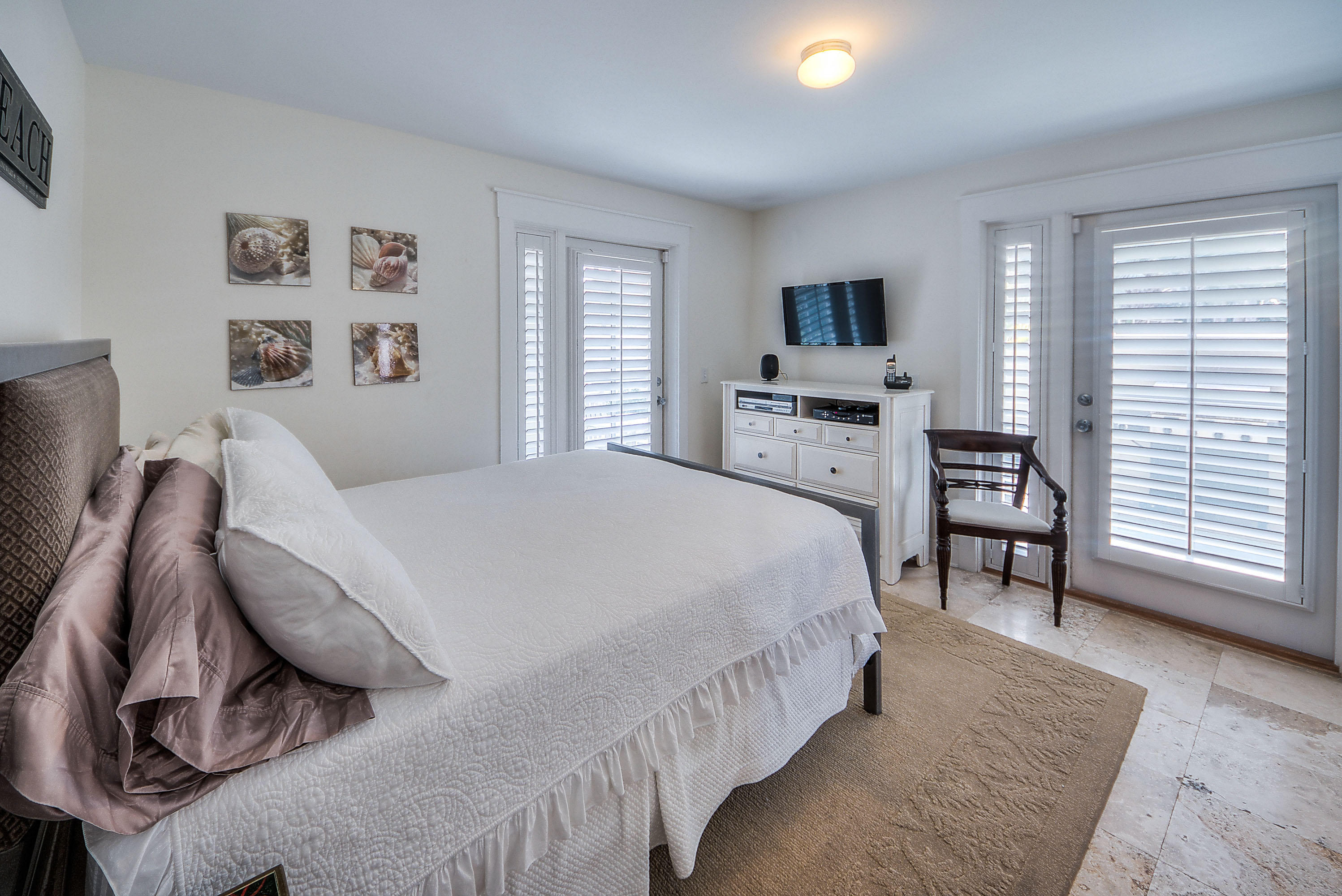 SUNSET BEACH - Residential