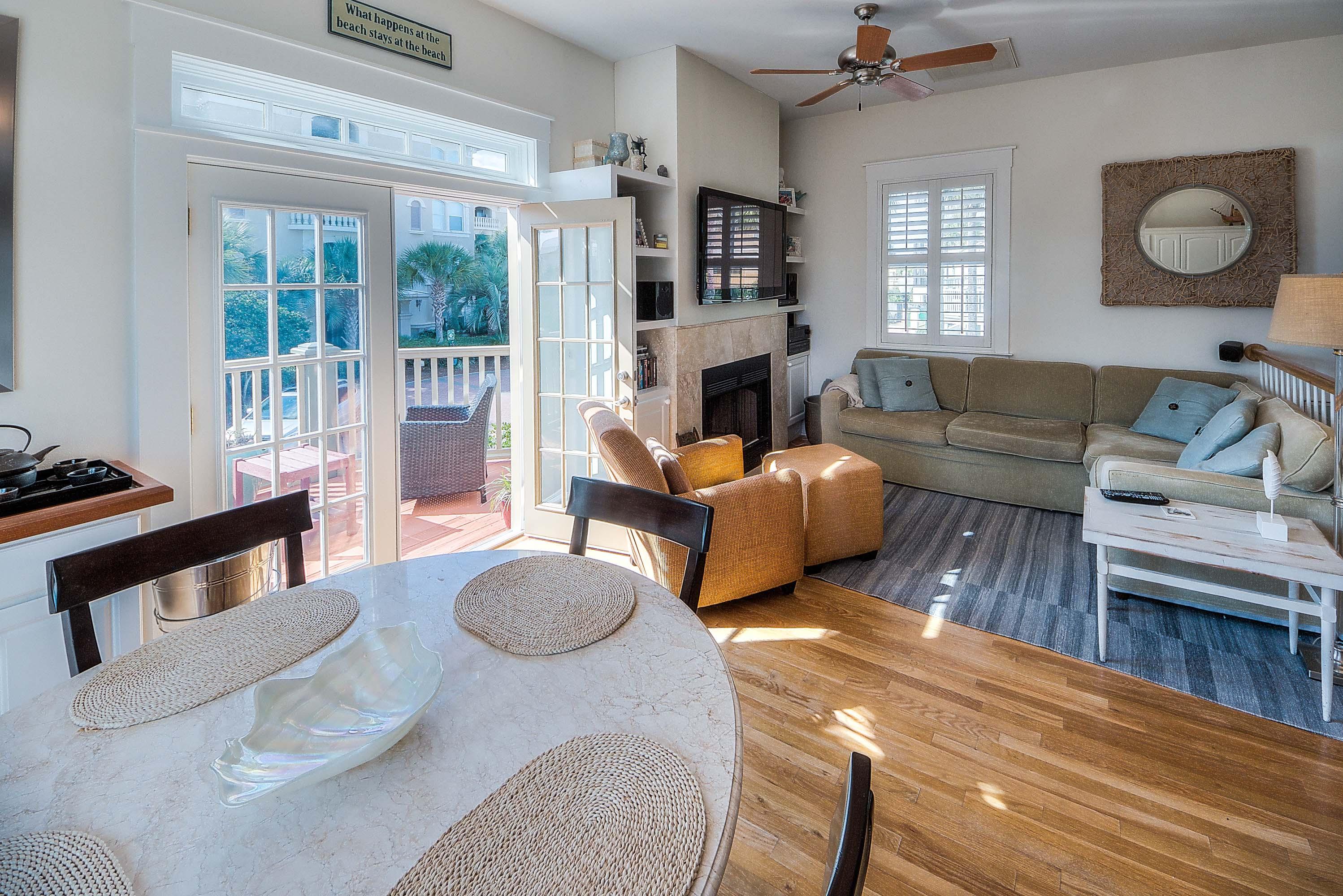 SUNSET BEACH - Residential