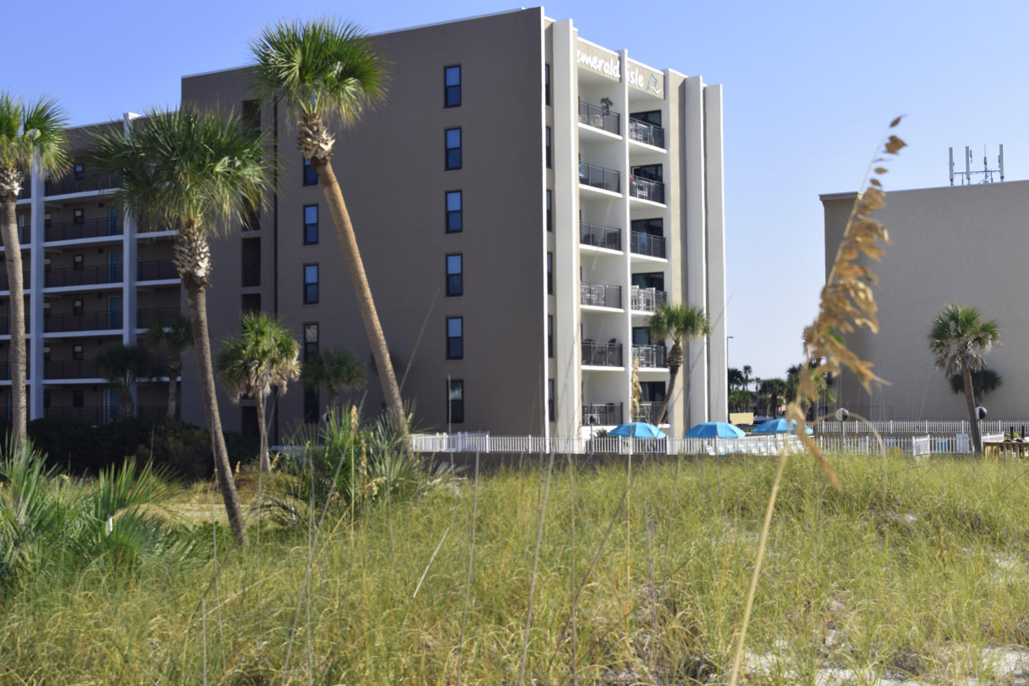 EMERALD ISLE - Residential