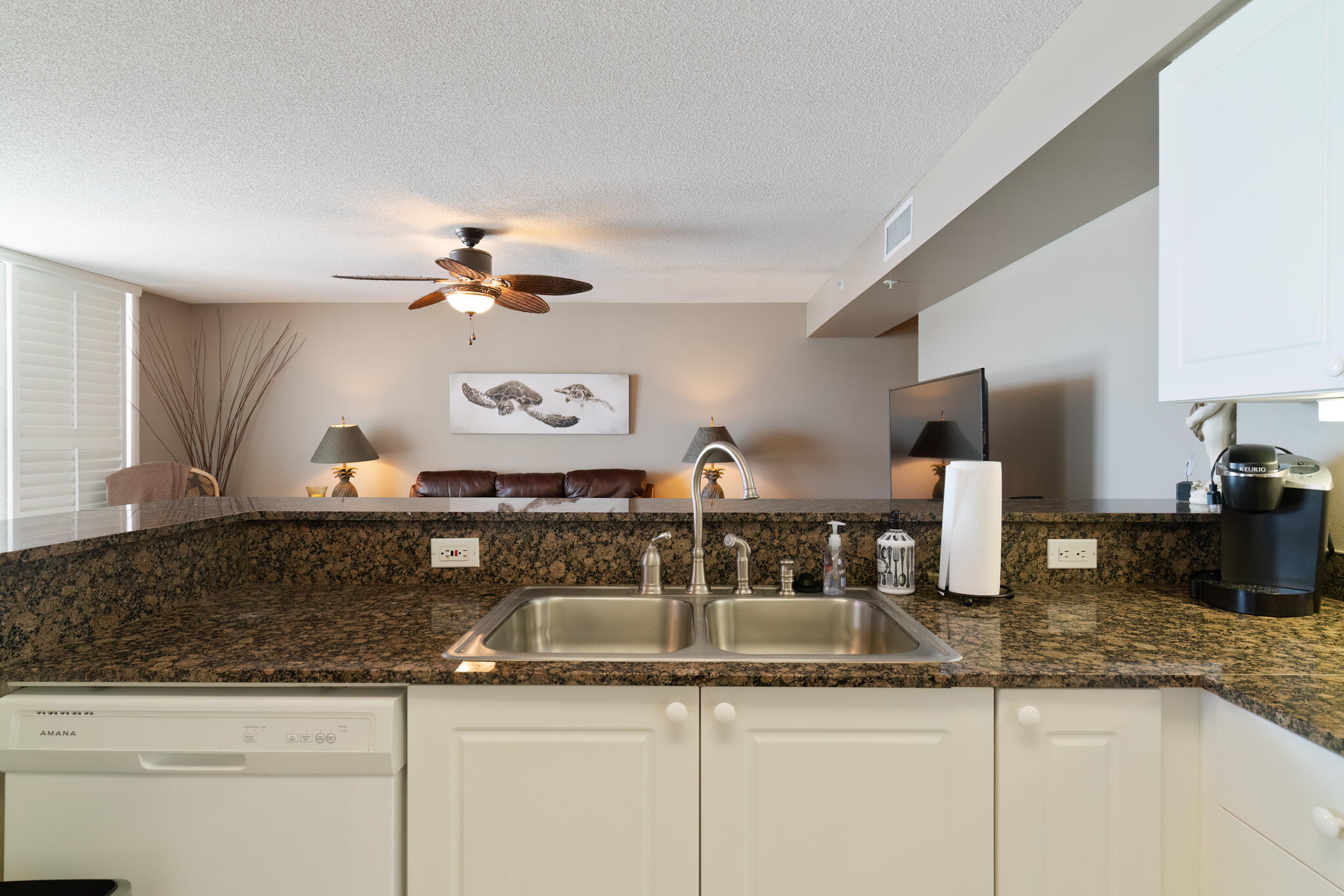 DUNE POINTE CONDOMINIUMS - Residential