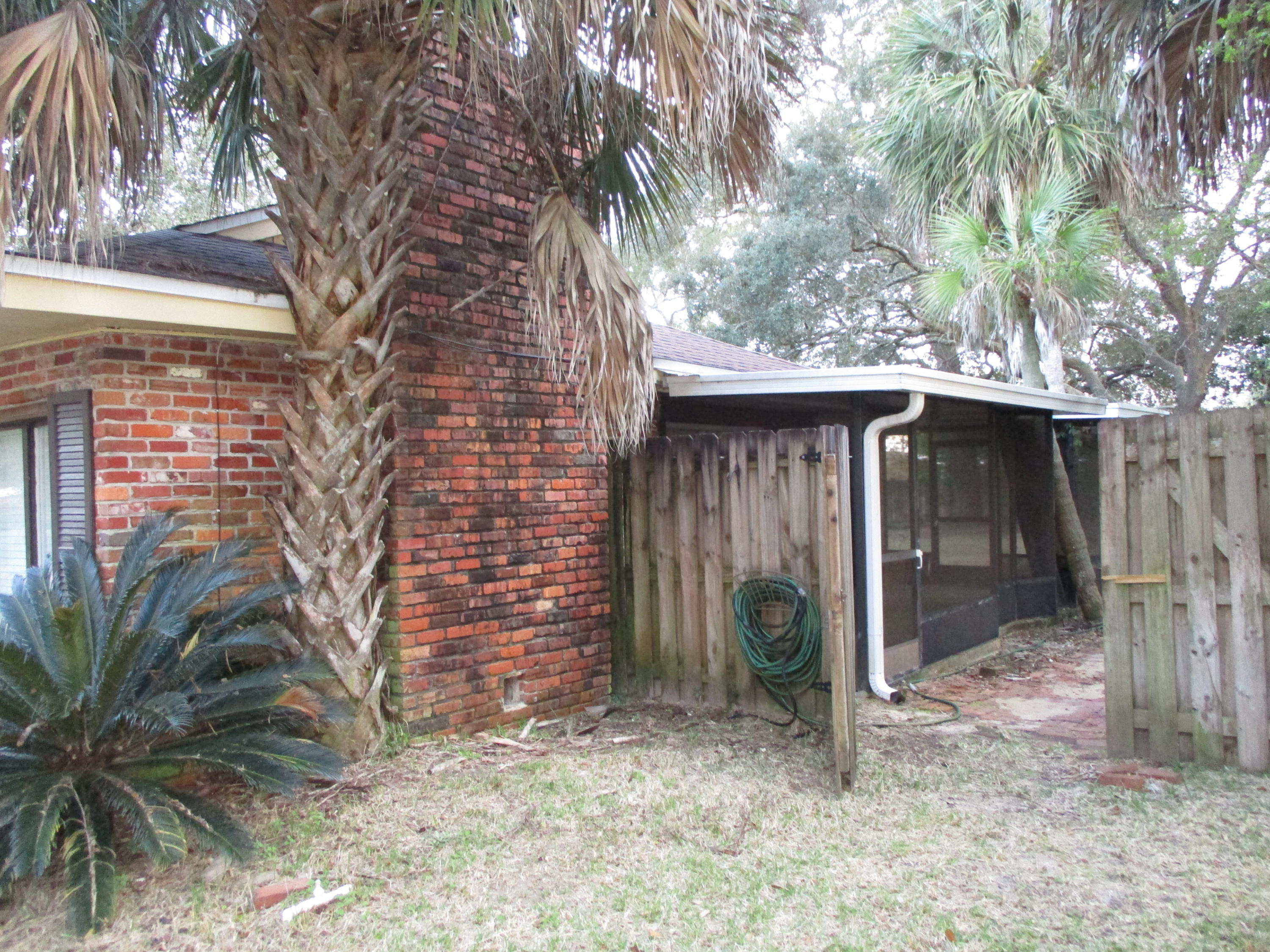 GARNIER HEIGHTS 1ST ADD - Residential