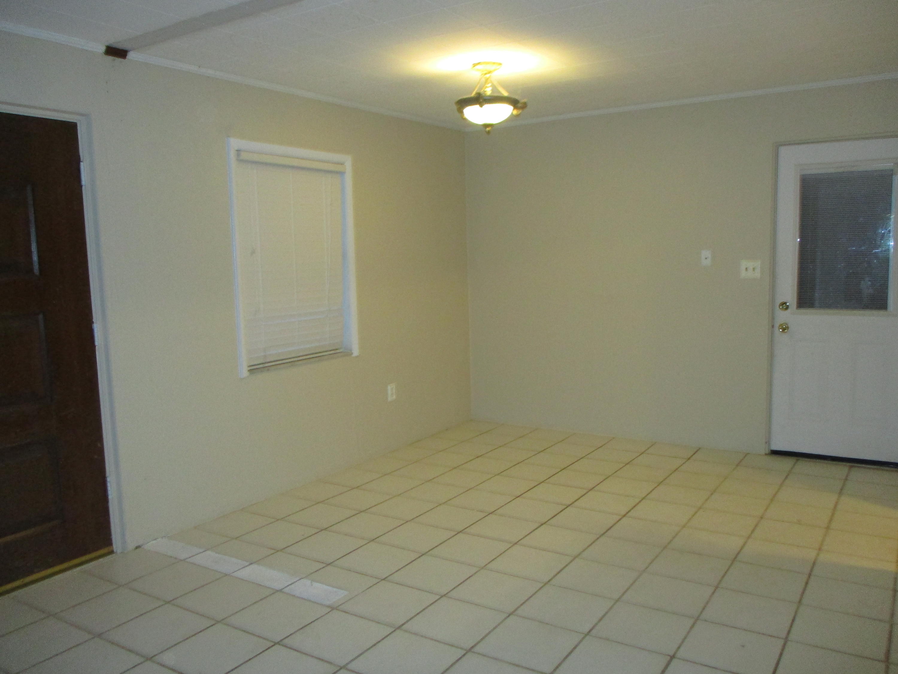 GARNIER HEIGHTS 1ST ADD - Residential