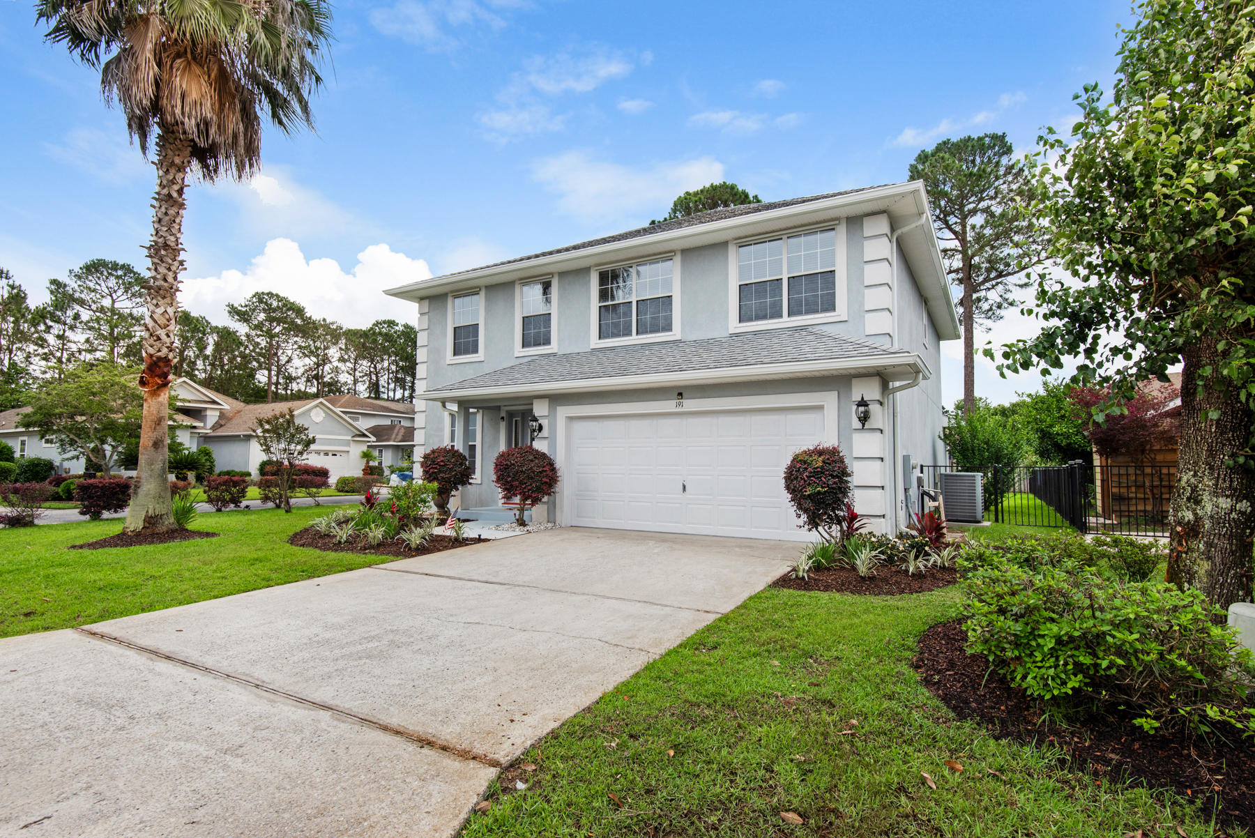 EMERALD LAKES PH 1 - Residential