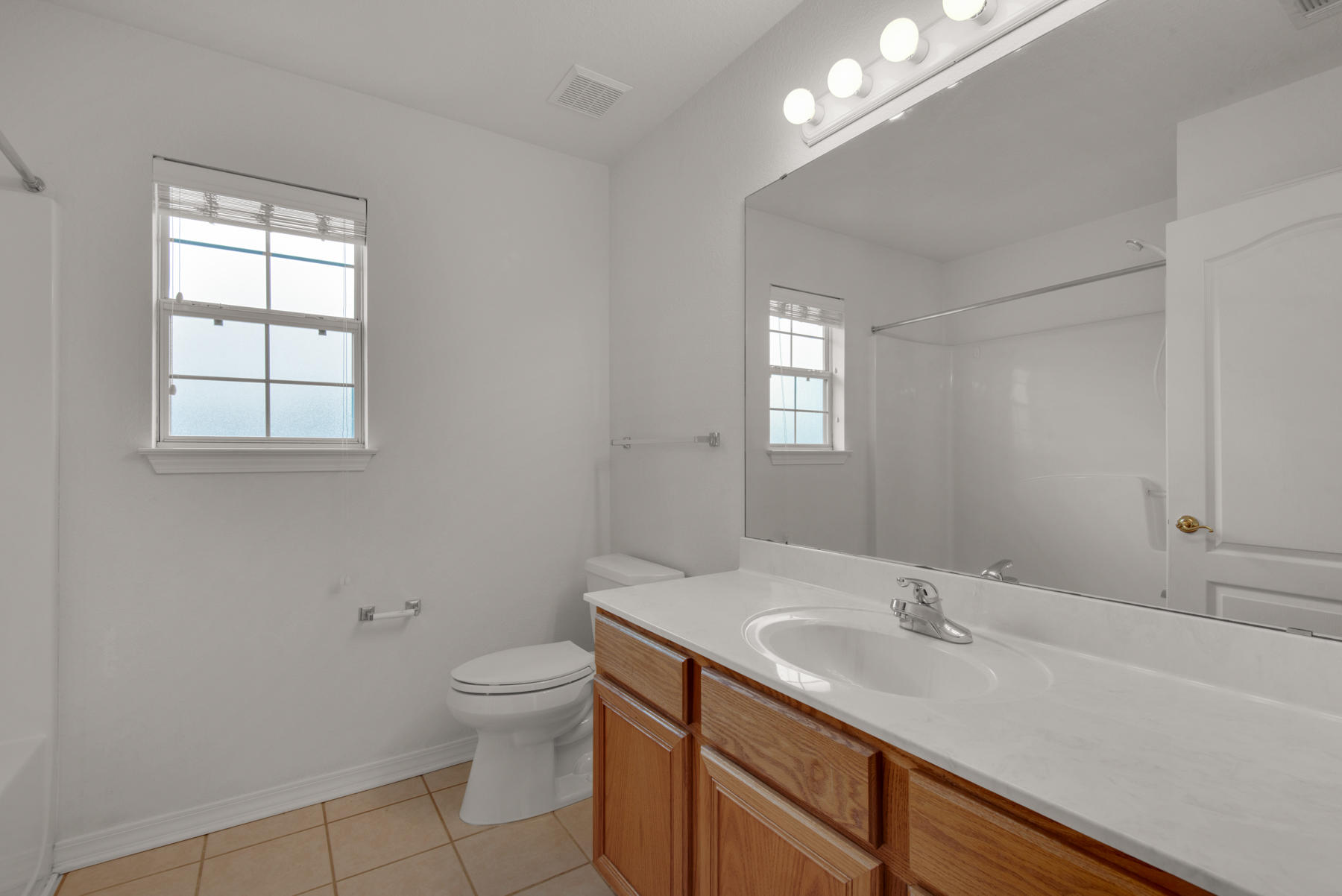 EMERALD LAKES PH 1 - Residential