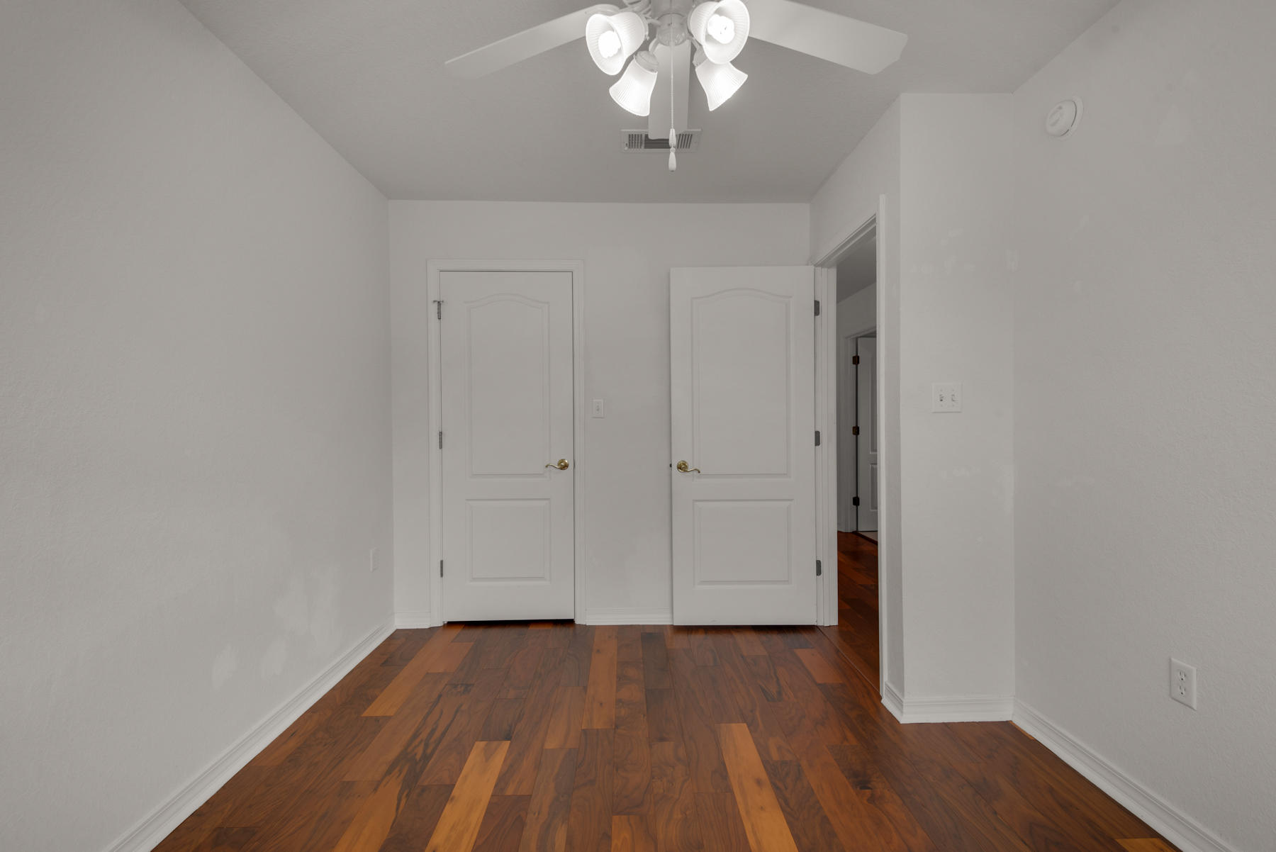 EMERALD LAKES PH 1 - Residential