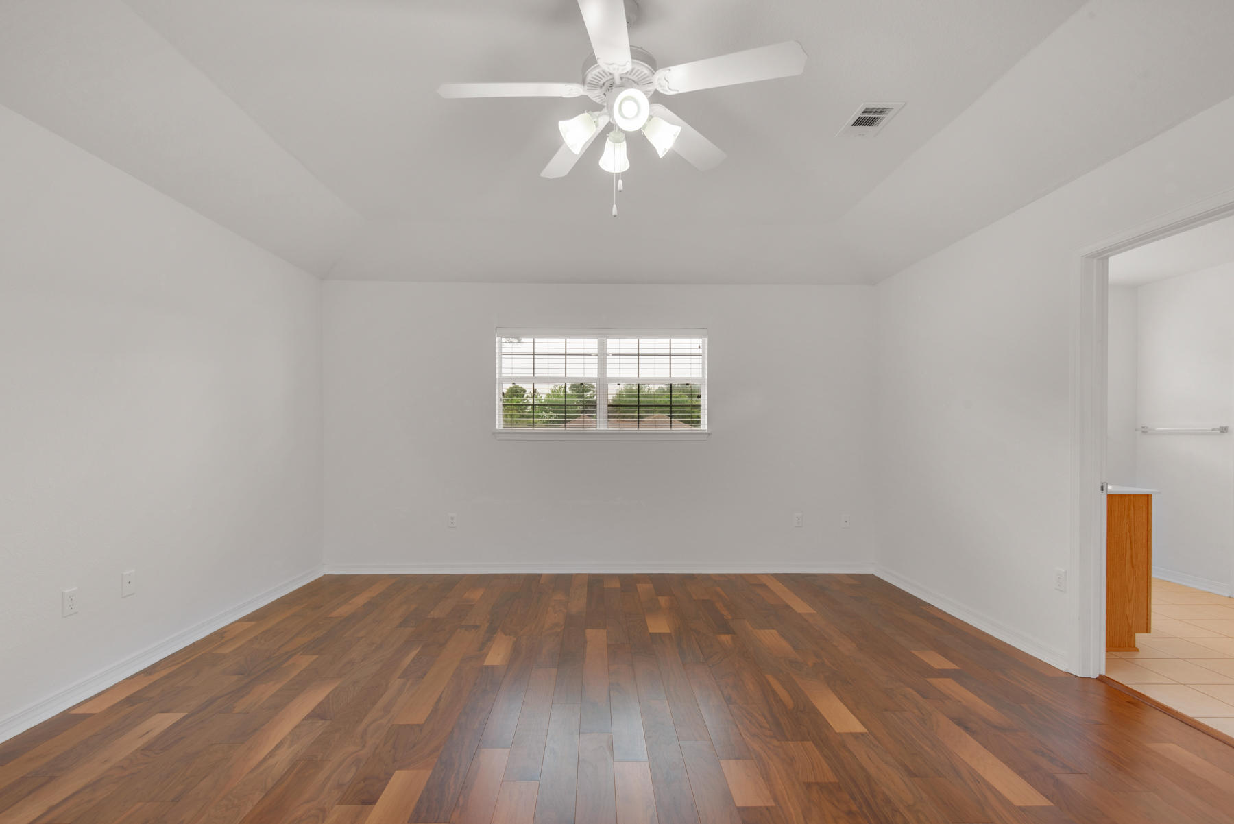 EMERALD LAKES PH 1 - Residential