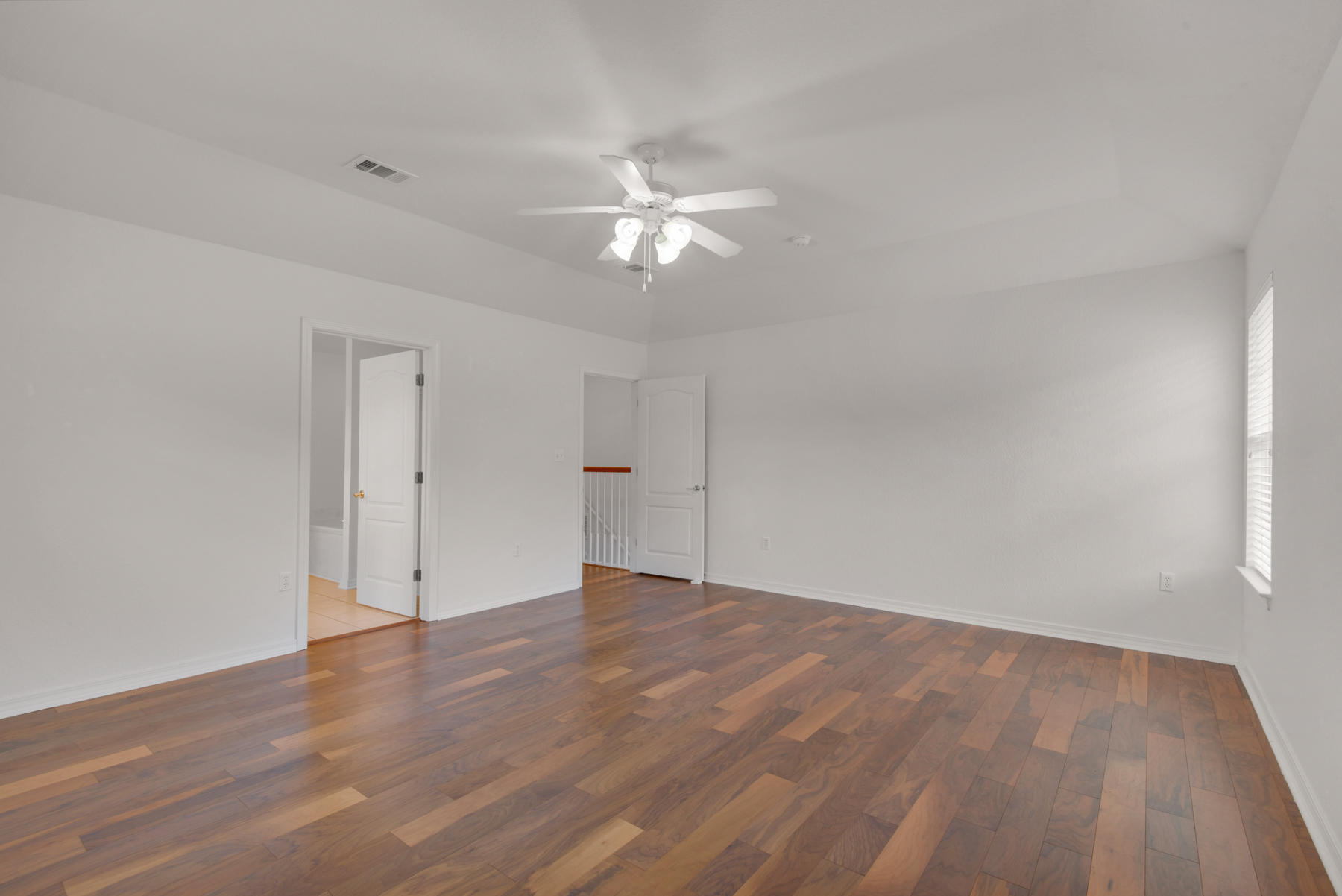 EMERALD LAKES PH 1 - Residential