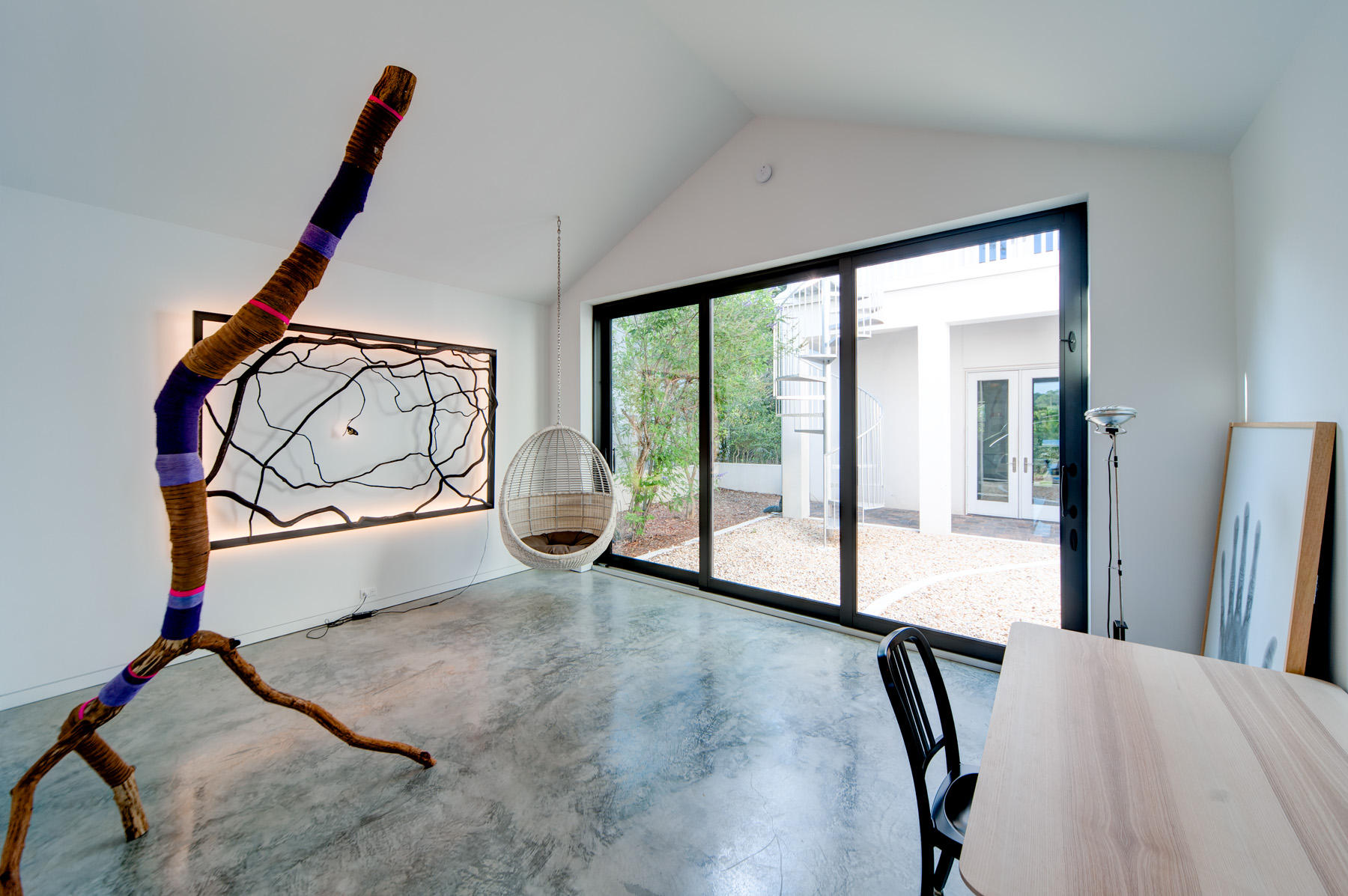 CRESCENT CAYE - Residential