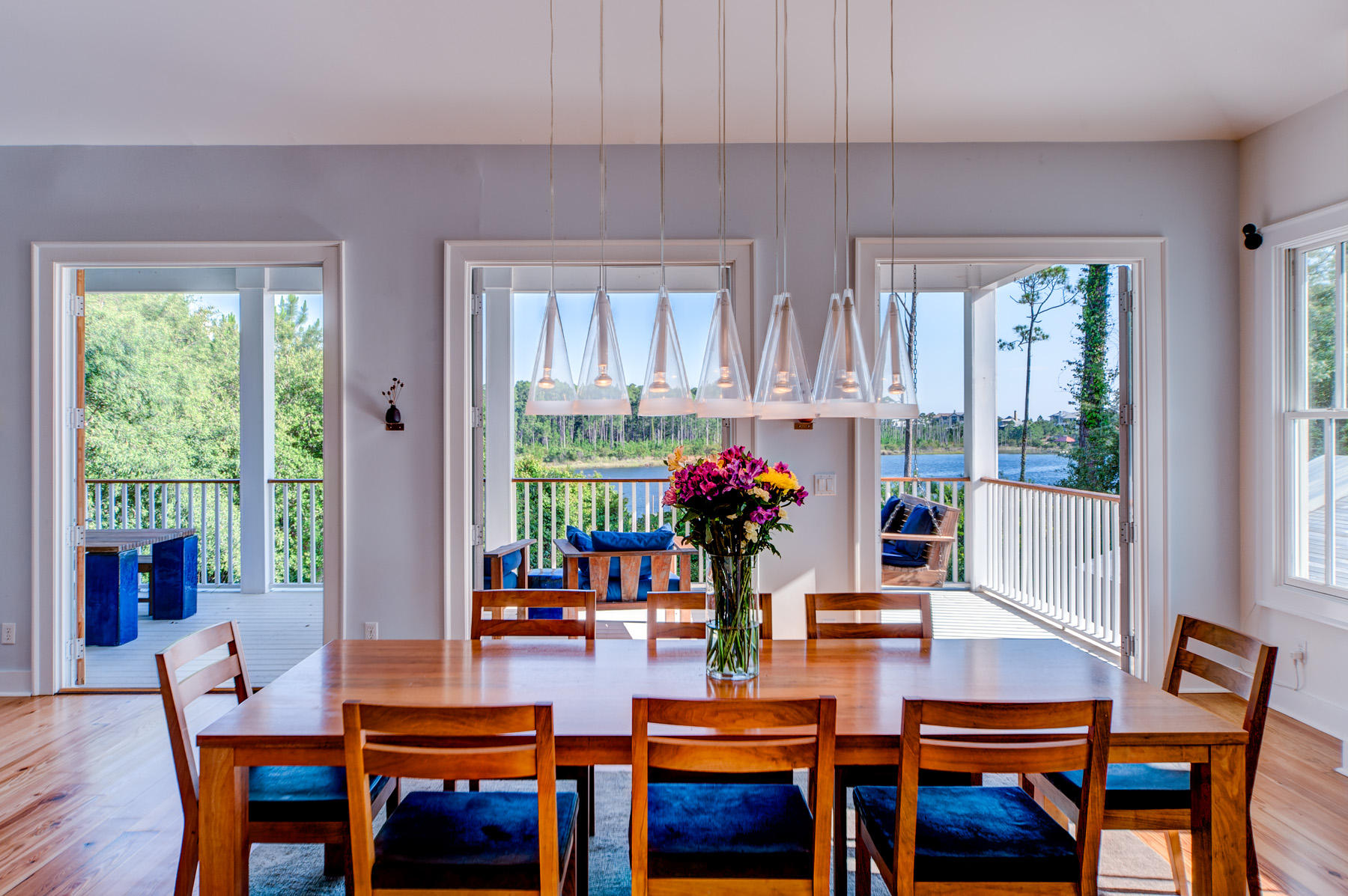 CRESCENT CAYE - Residential
