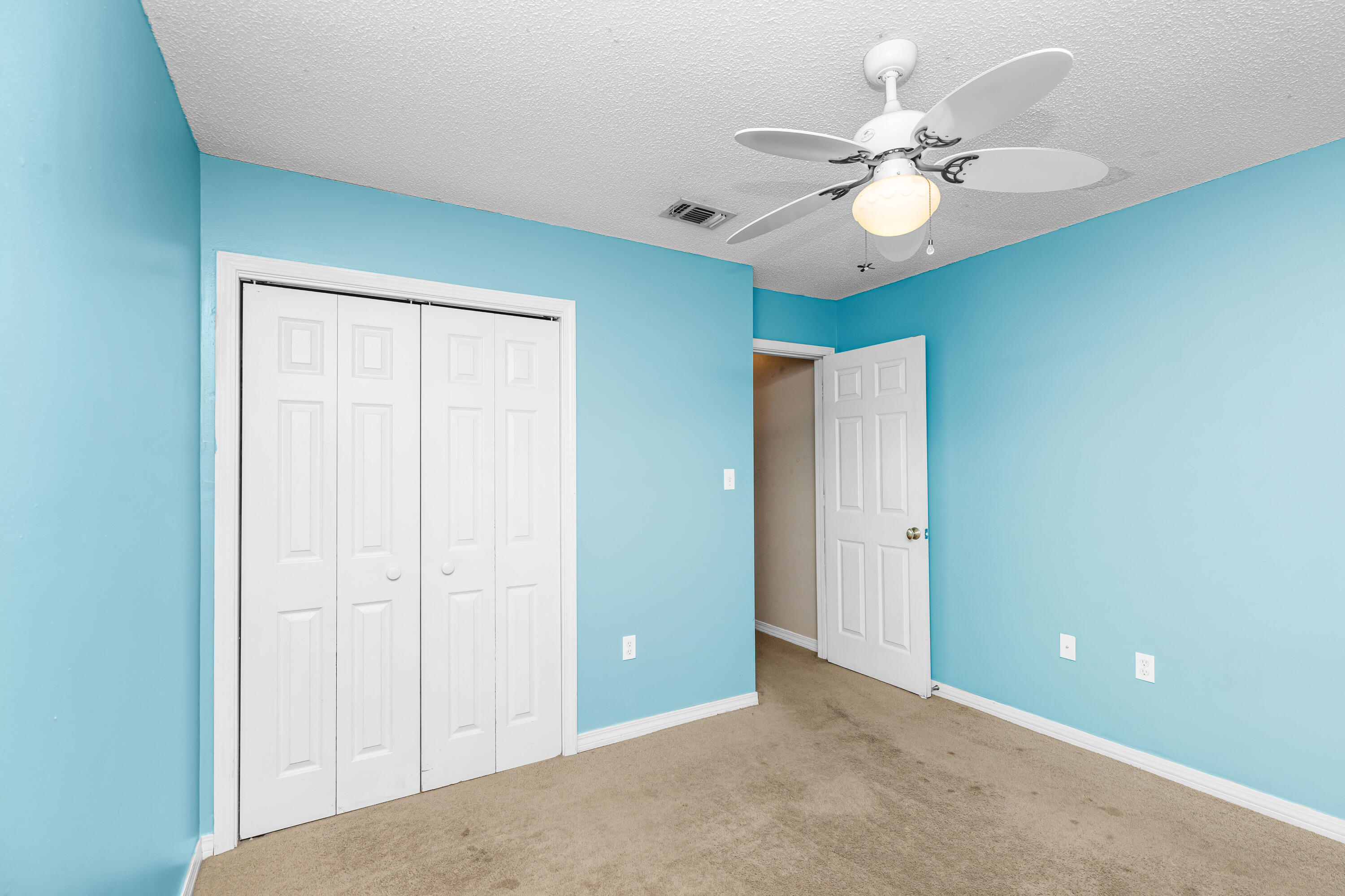 STEEPLECHASE - Residential Lease