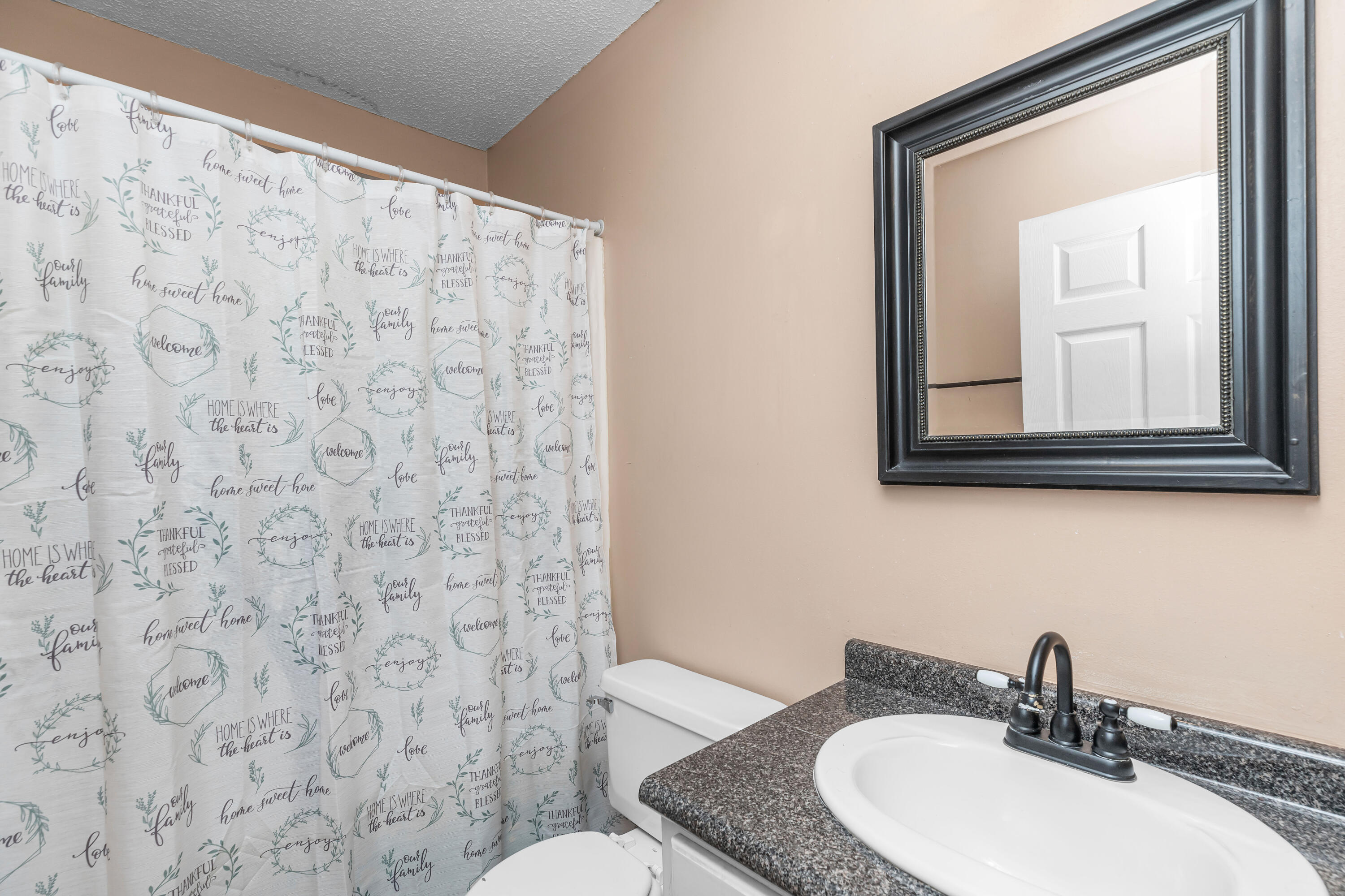 STEEPLECHASE - Residential Lease