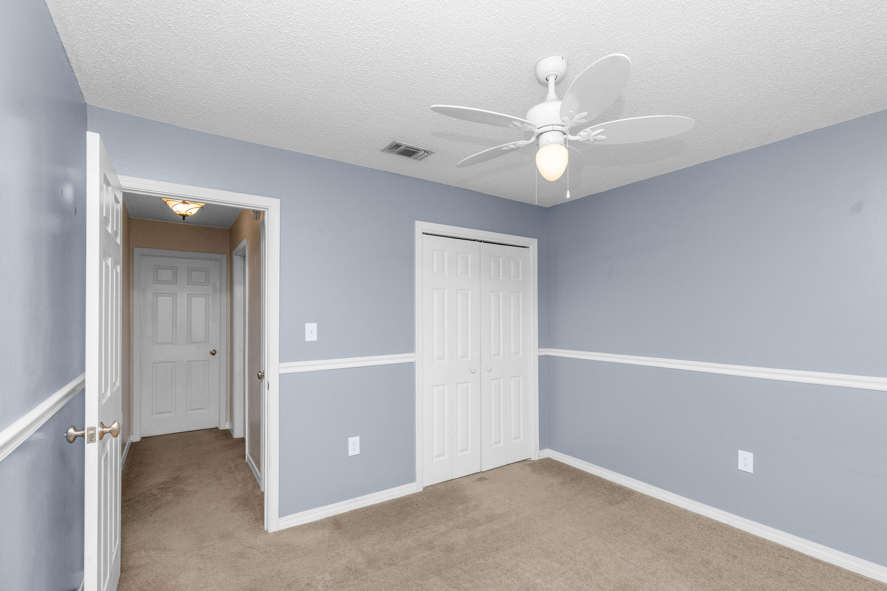 STEEPLECHASE - Residential Lease