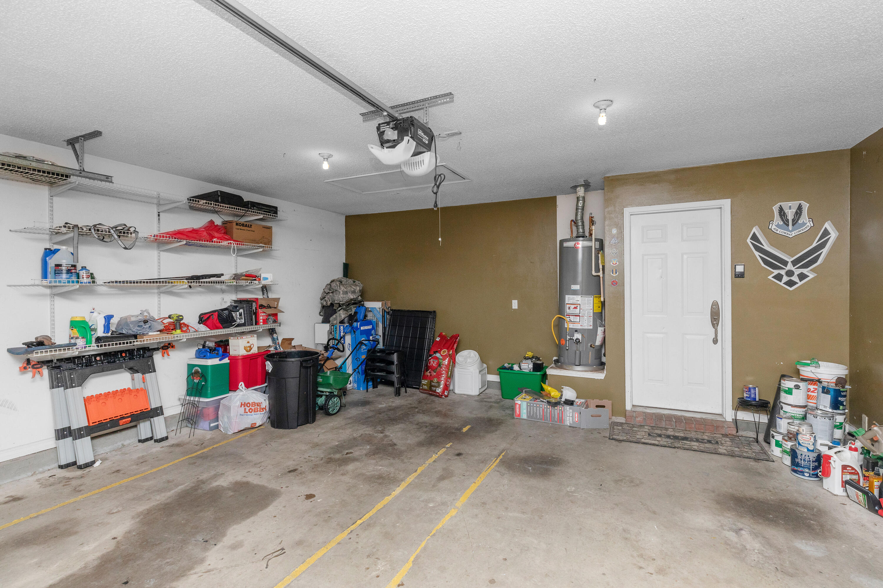 STEEPLECHASE - Residential Lease