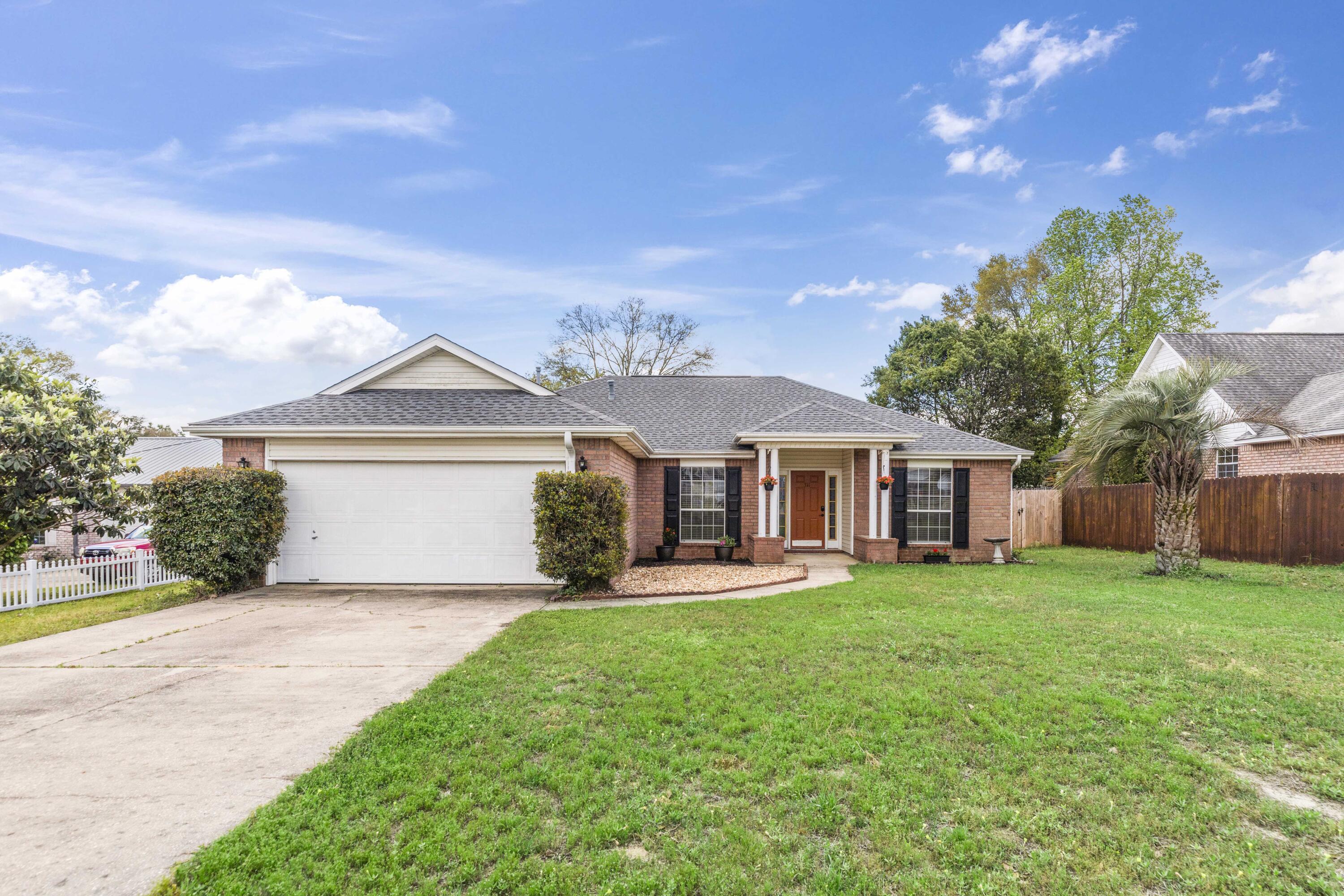 STEEPLECHASE - Residential Lease