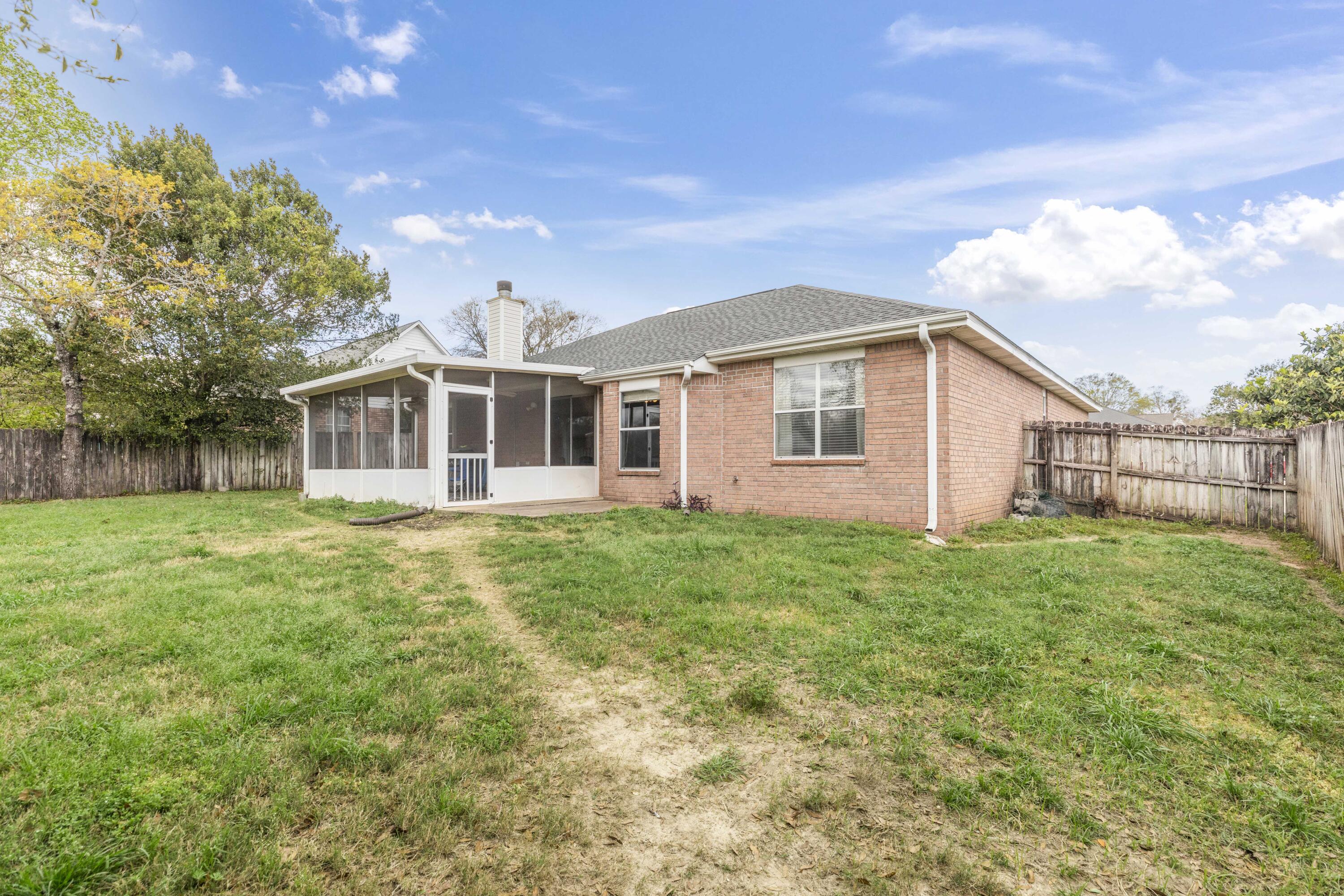 STEEPLECHASE - Residential Lease