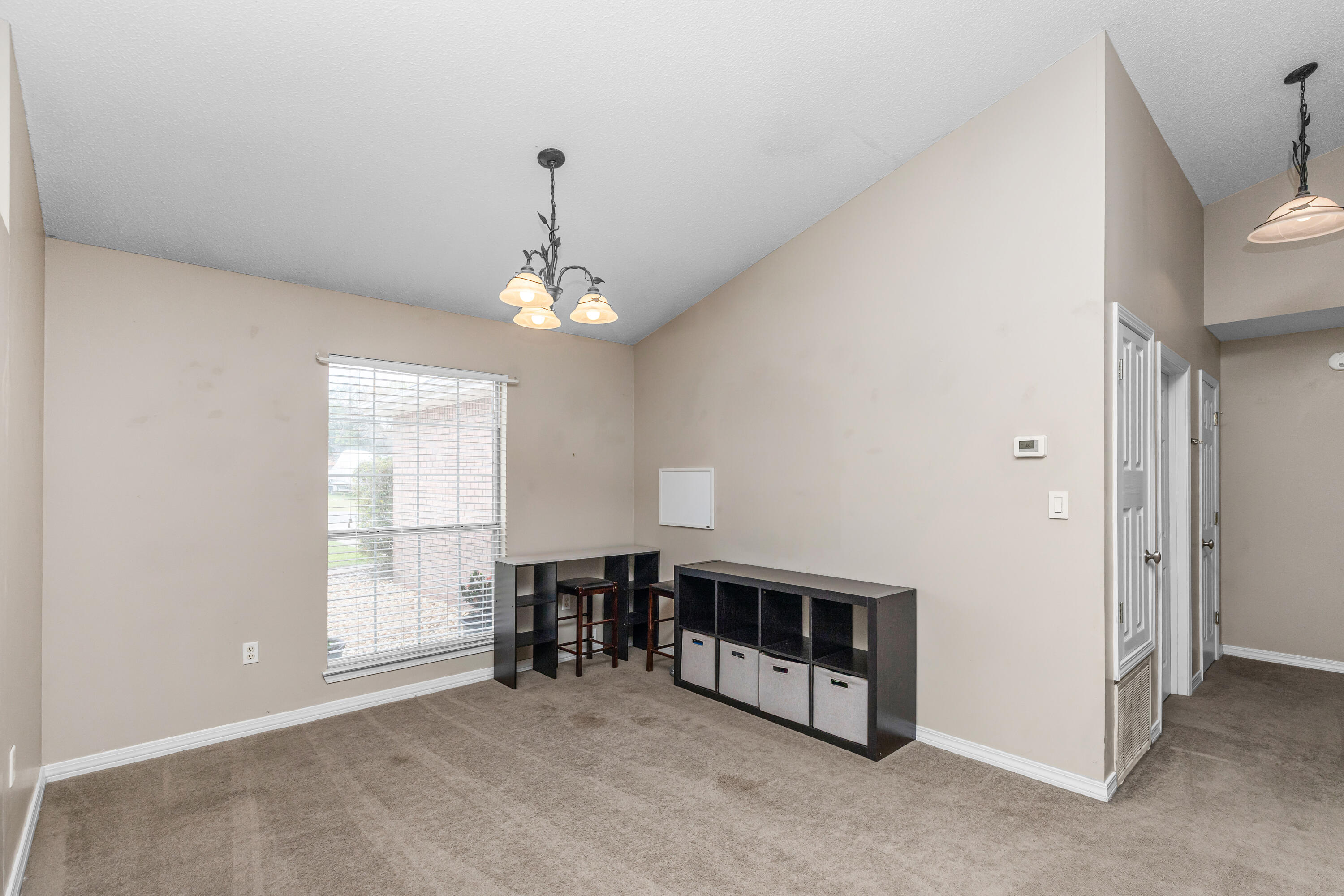 STEEPLECHASE - Residential Lease