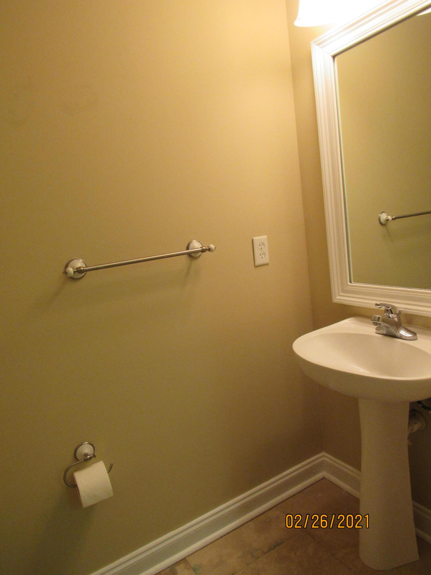 Old Bay Townhomes/Old Bay Village - Residential Lease