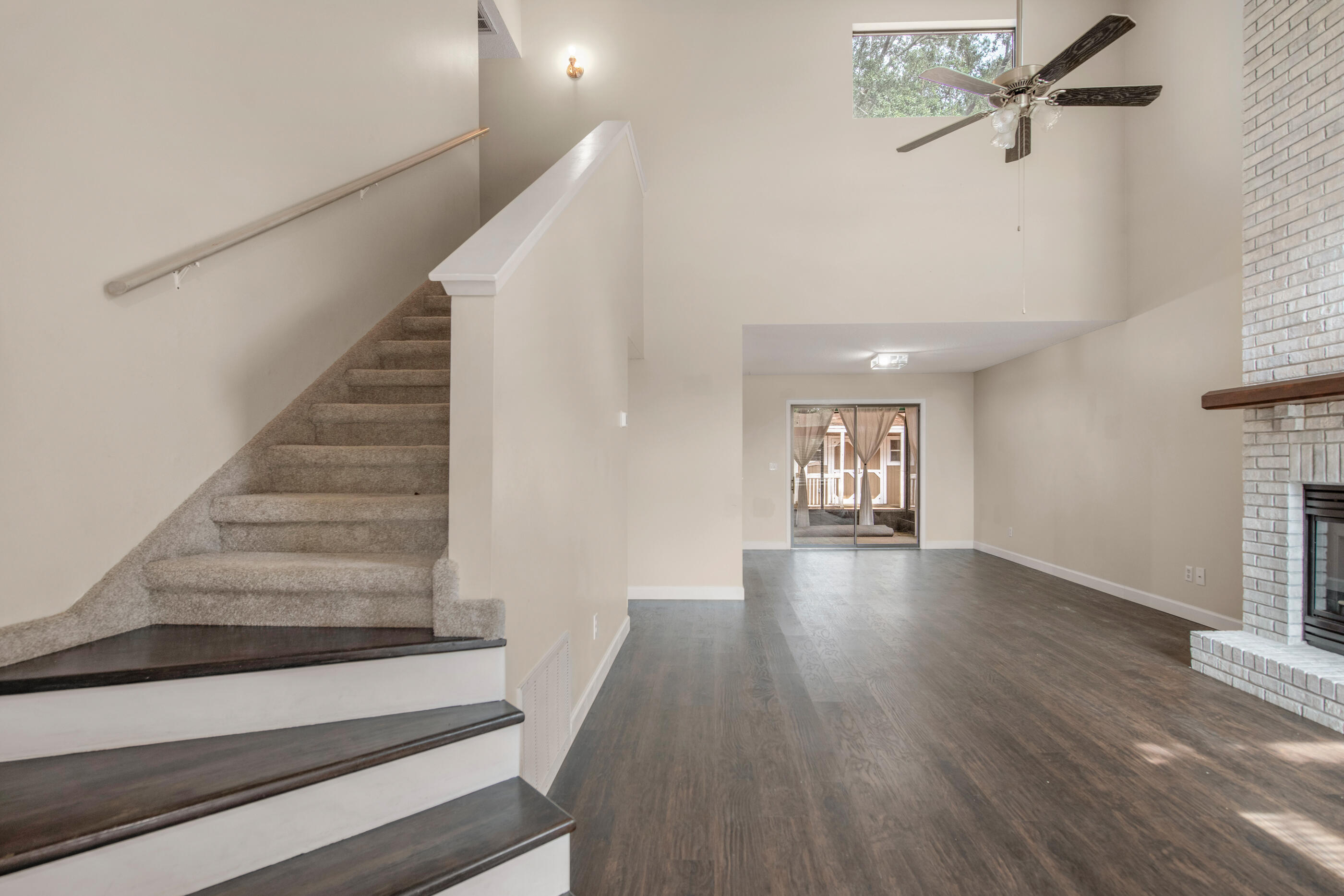 CEDAR RIDGE PH 10 - Residential