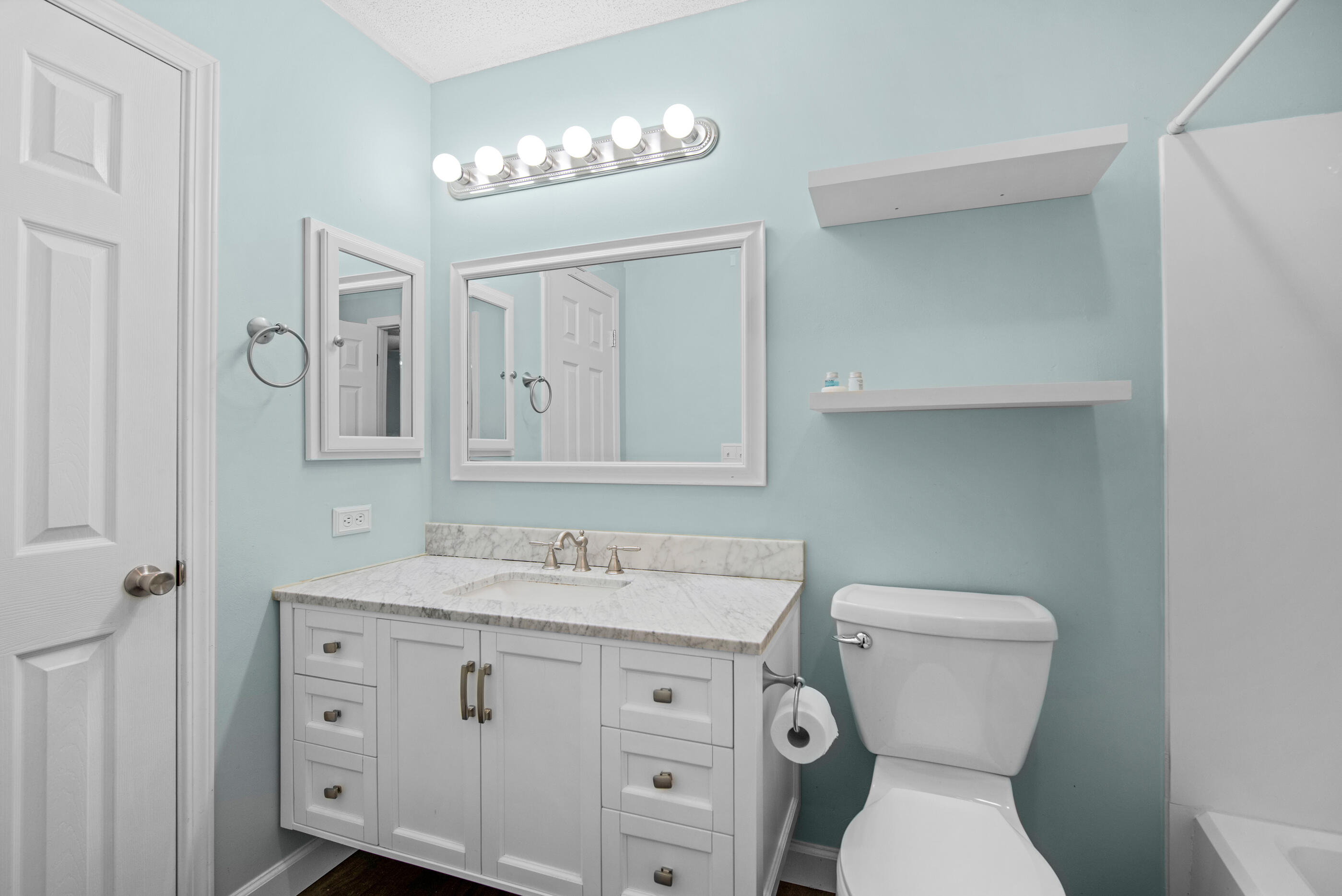 CEDAR RIDGE PH 10 - Residential