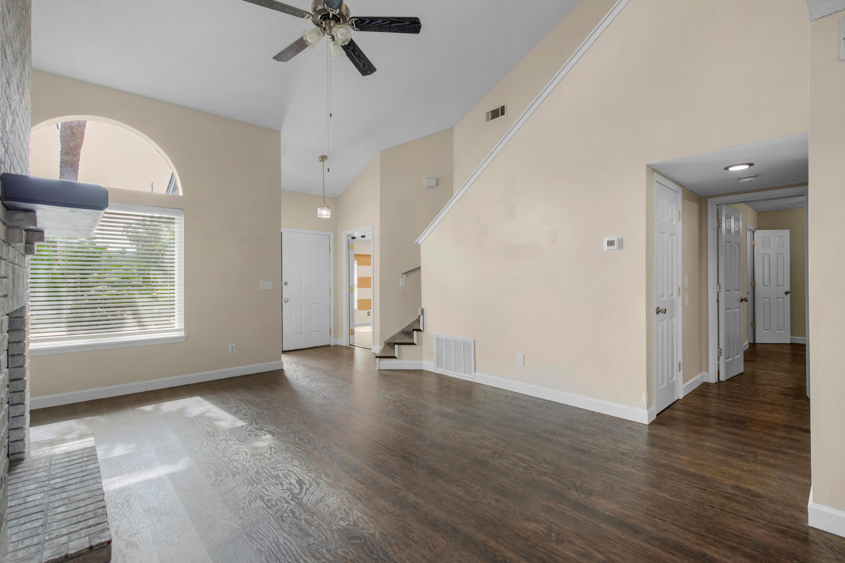 CEDAR RIDGE PH 10 - Residential