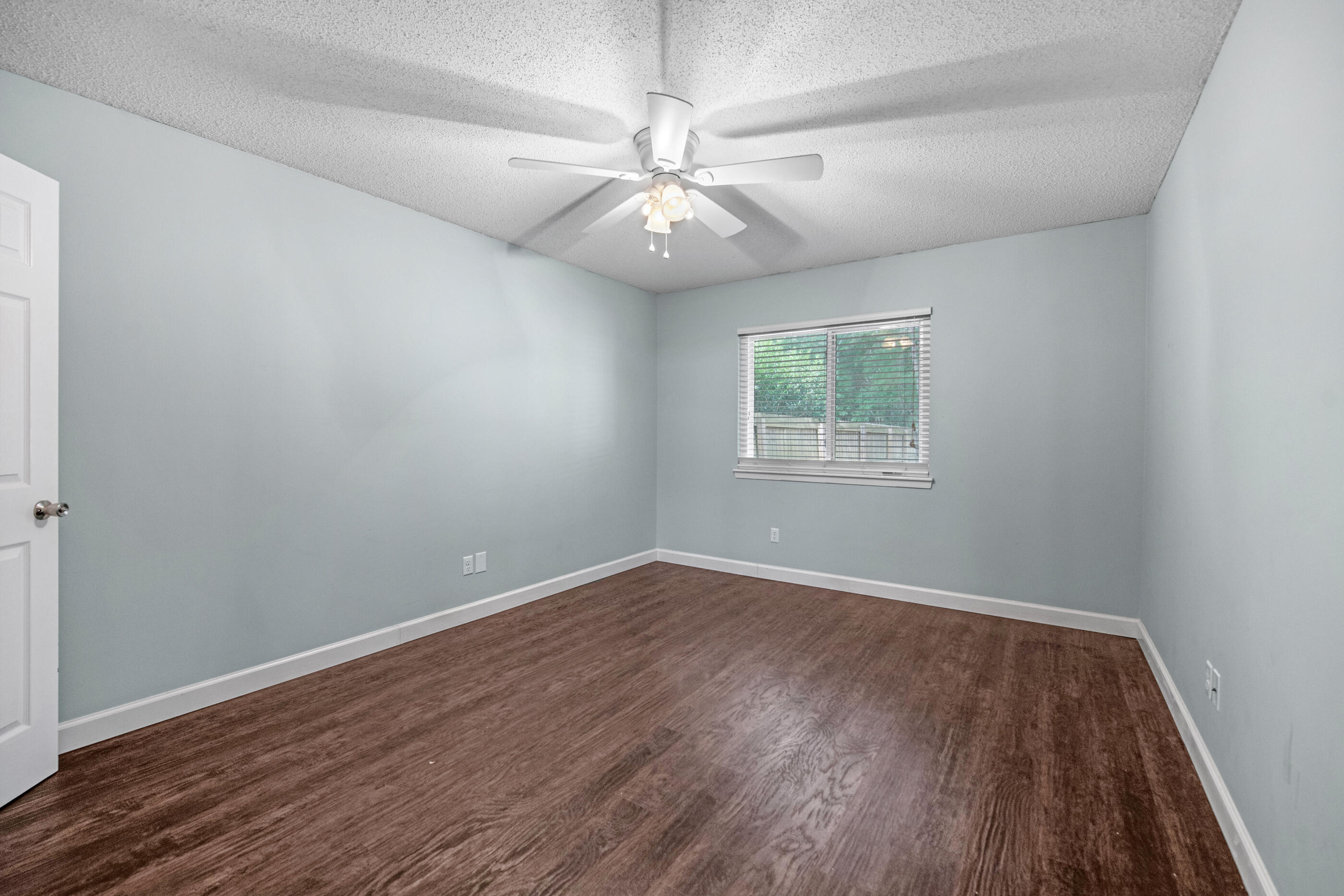 CEDAR RIDGE PH 10 - Residential