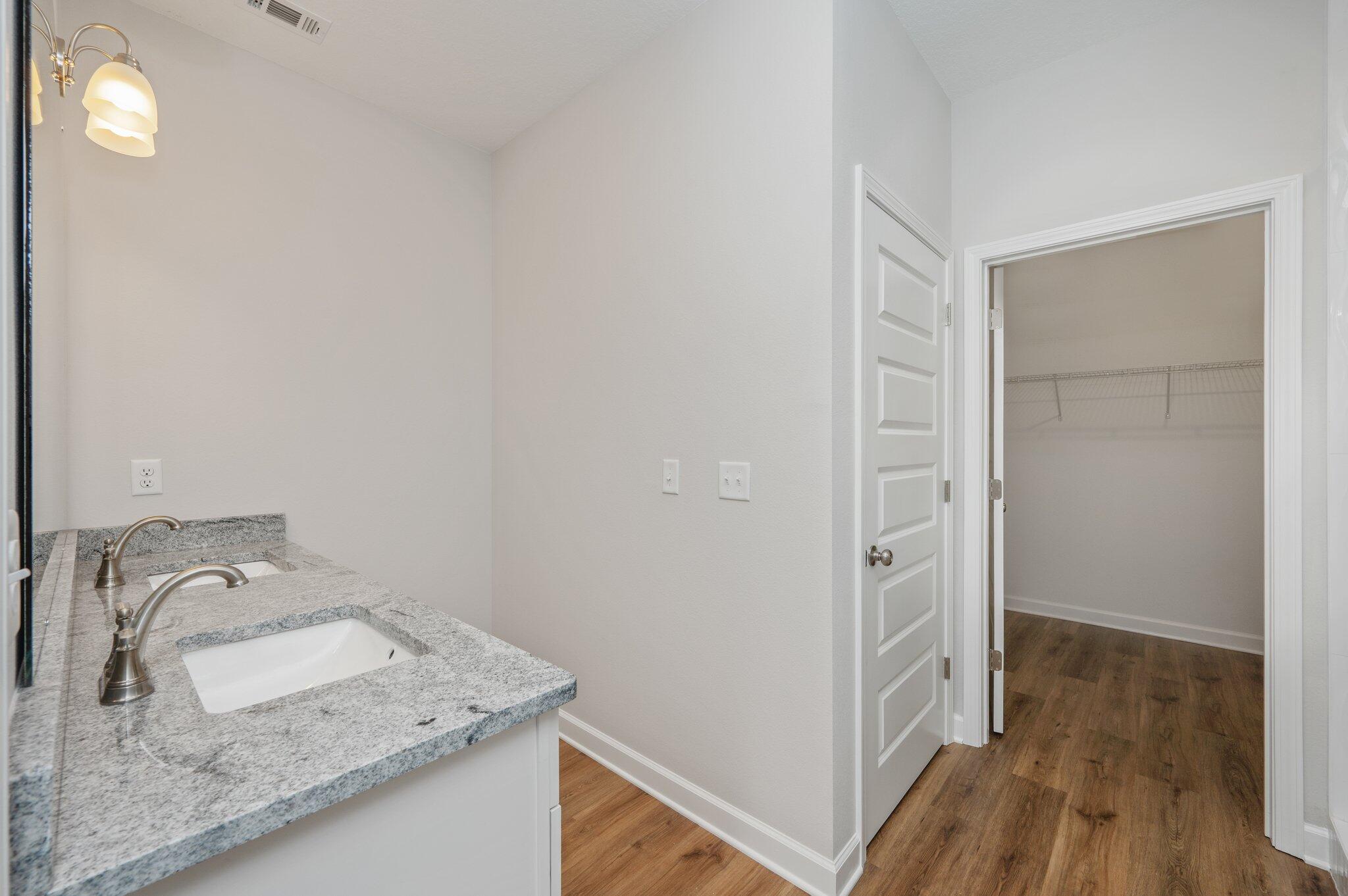 BRIDLE WOOD EST PH I - Residential