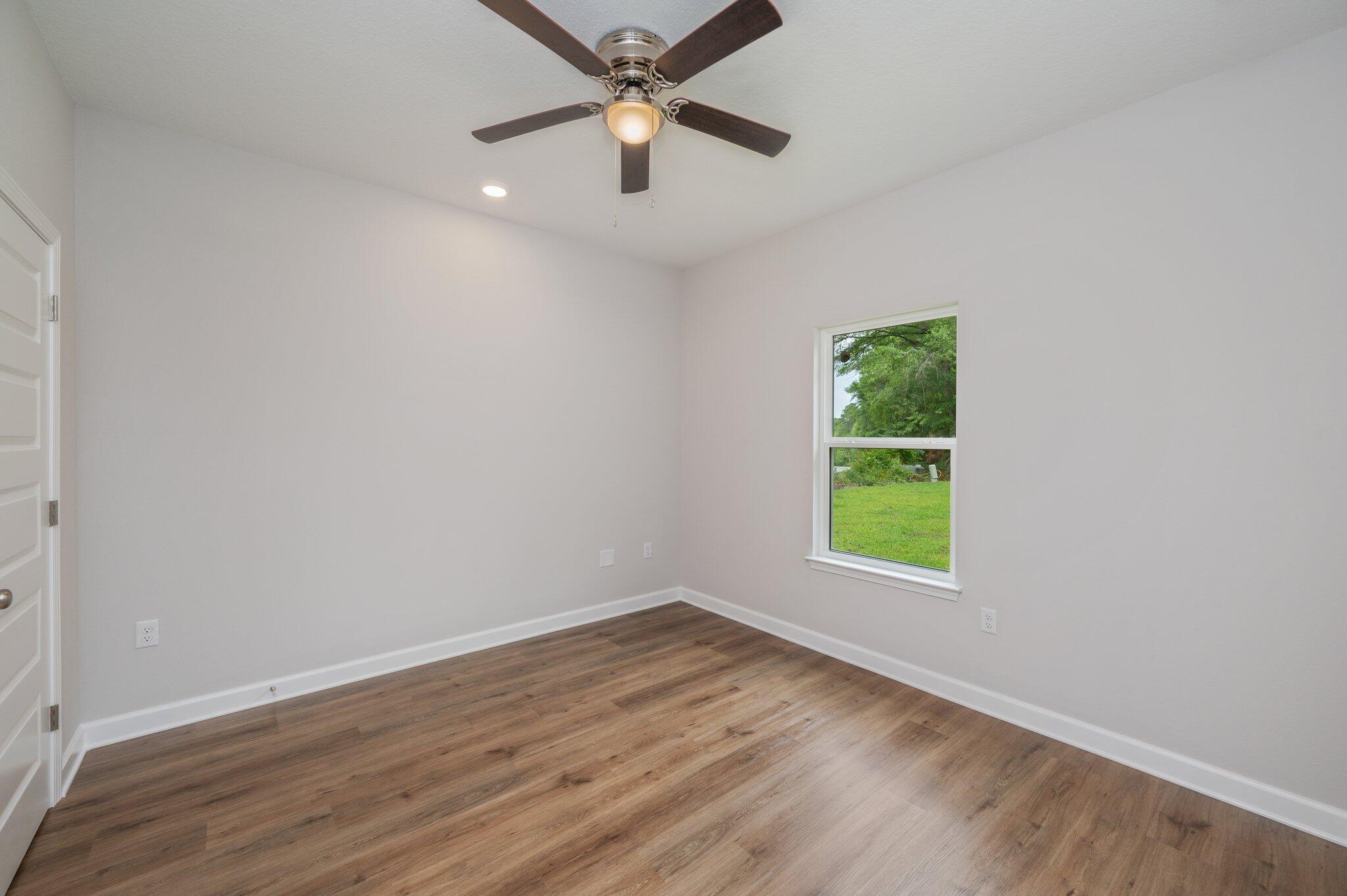BRIDLE WOOD EST PH I - Residential