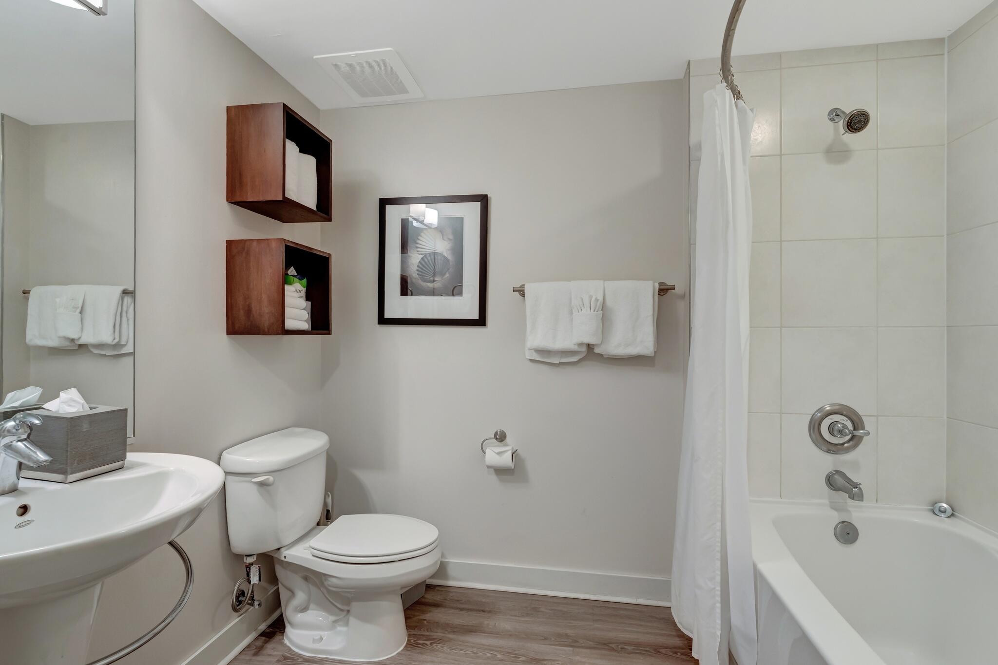BAHIA CONDO - Residential Lease