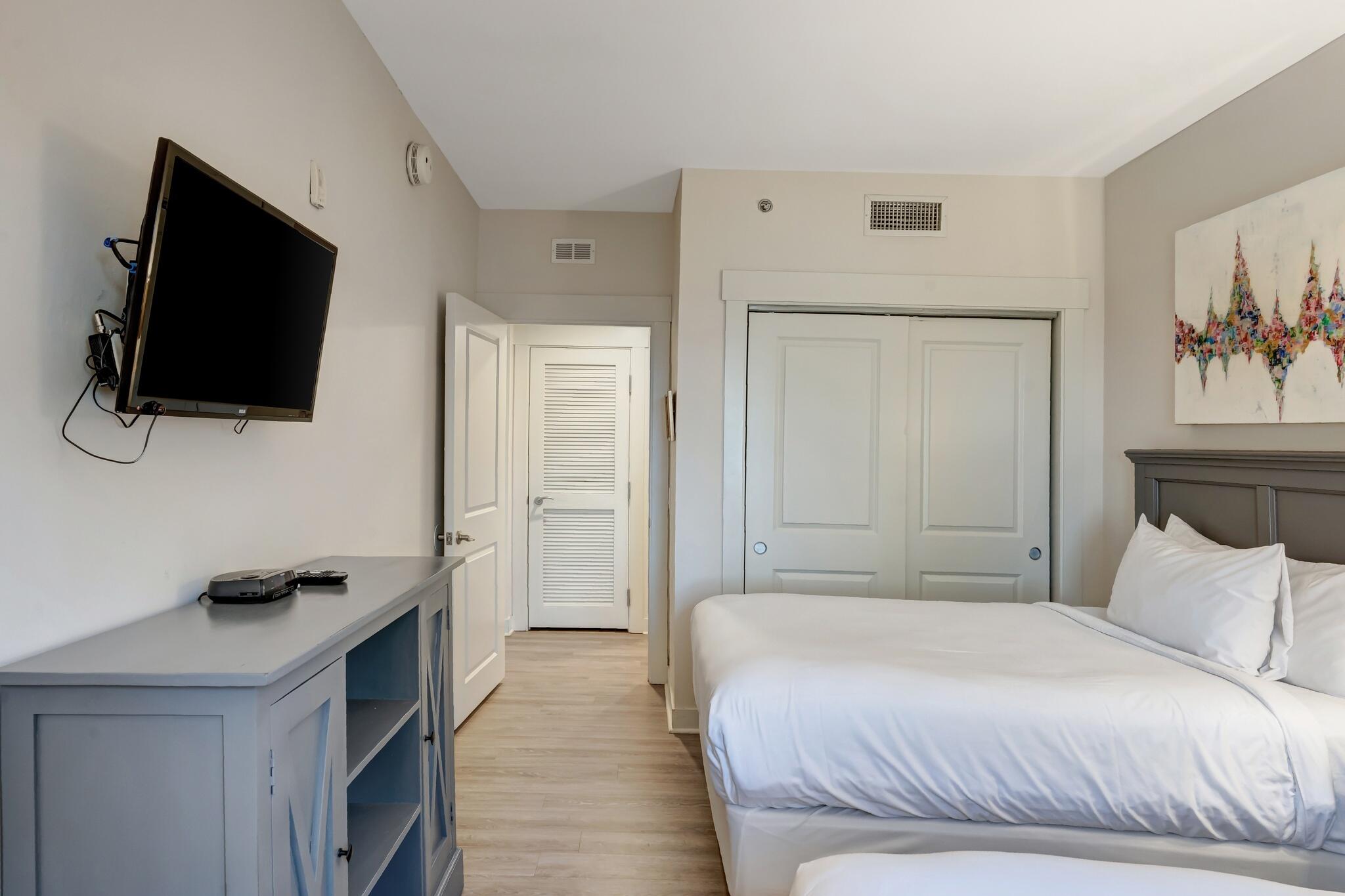 BAHIA CONDO - Residential Lease