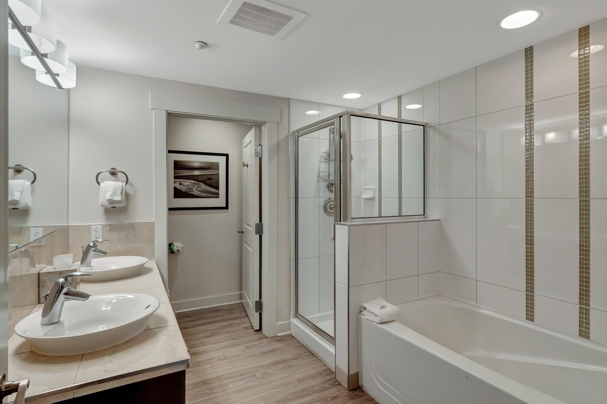 BAHIA CONDO - Residential Lease