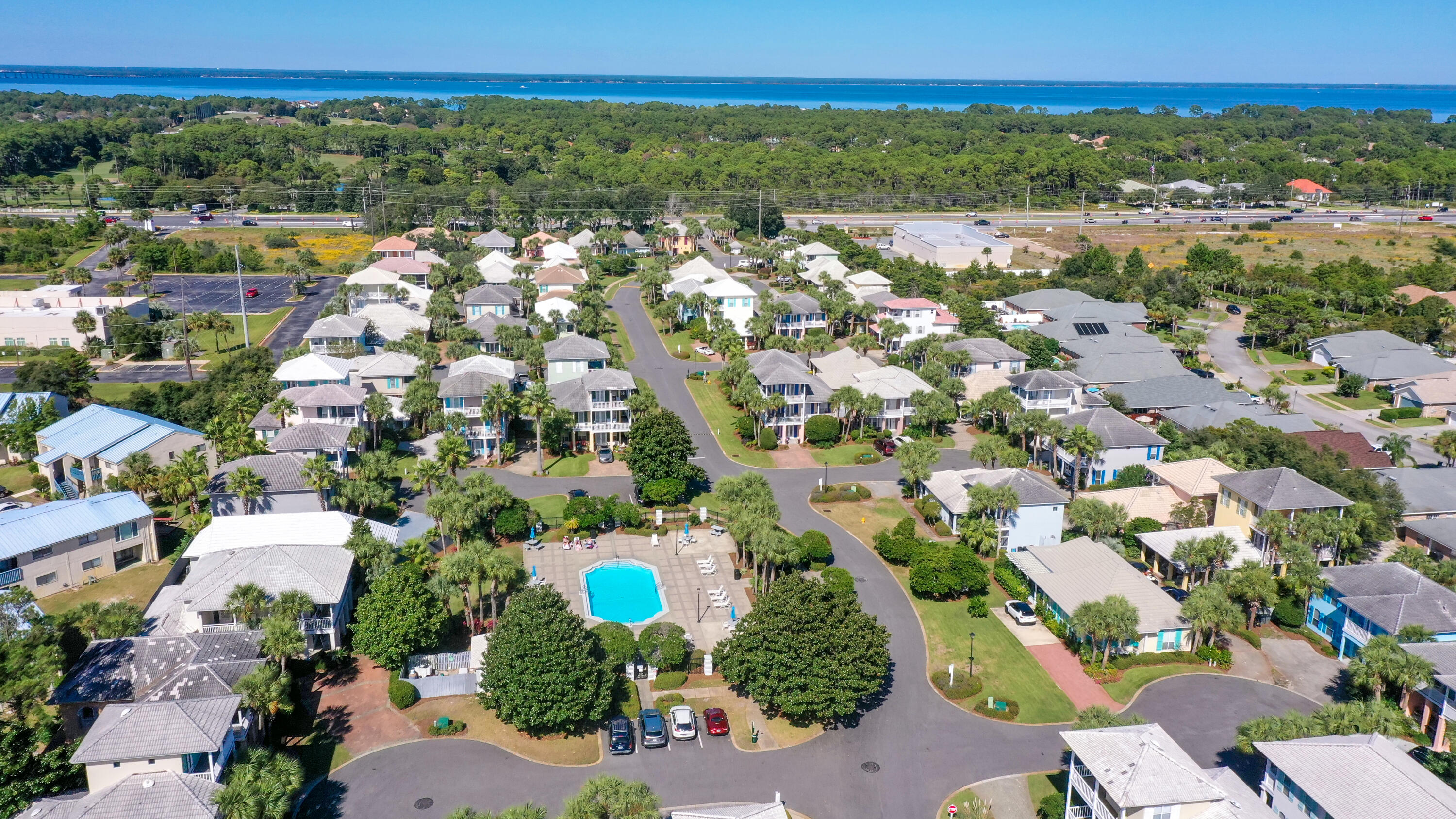 EMERALD SHORES OF SOUTH WALTON - Residential