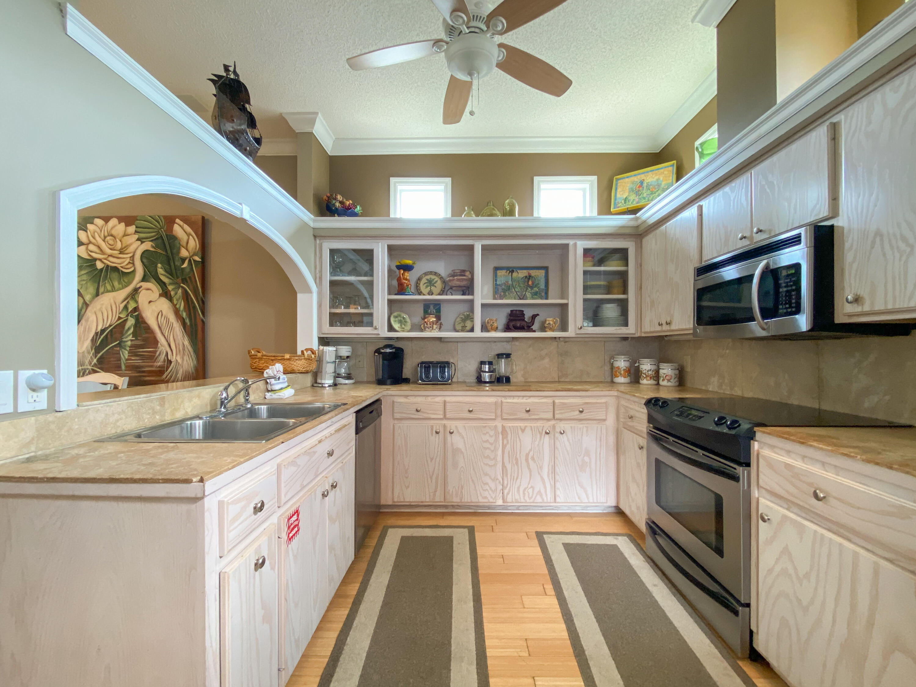 EMERALD SHORES OF SOUTH WALTON - Residential