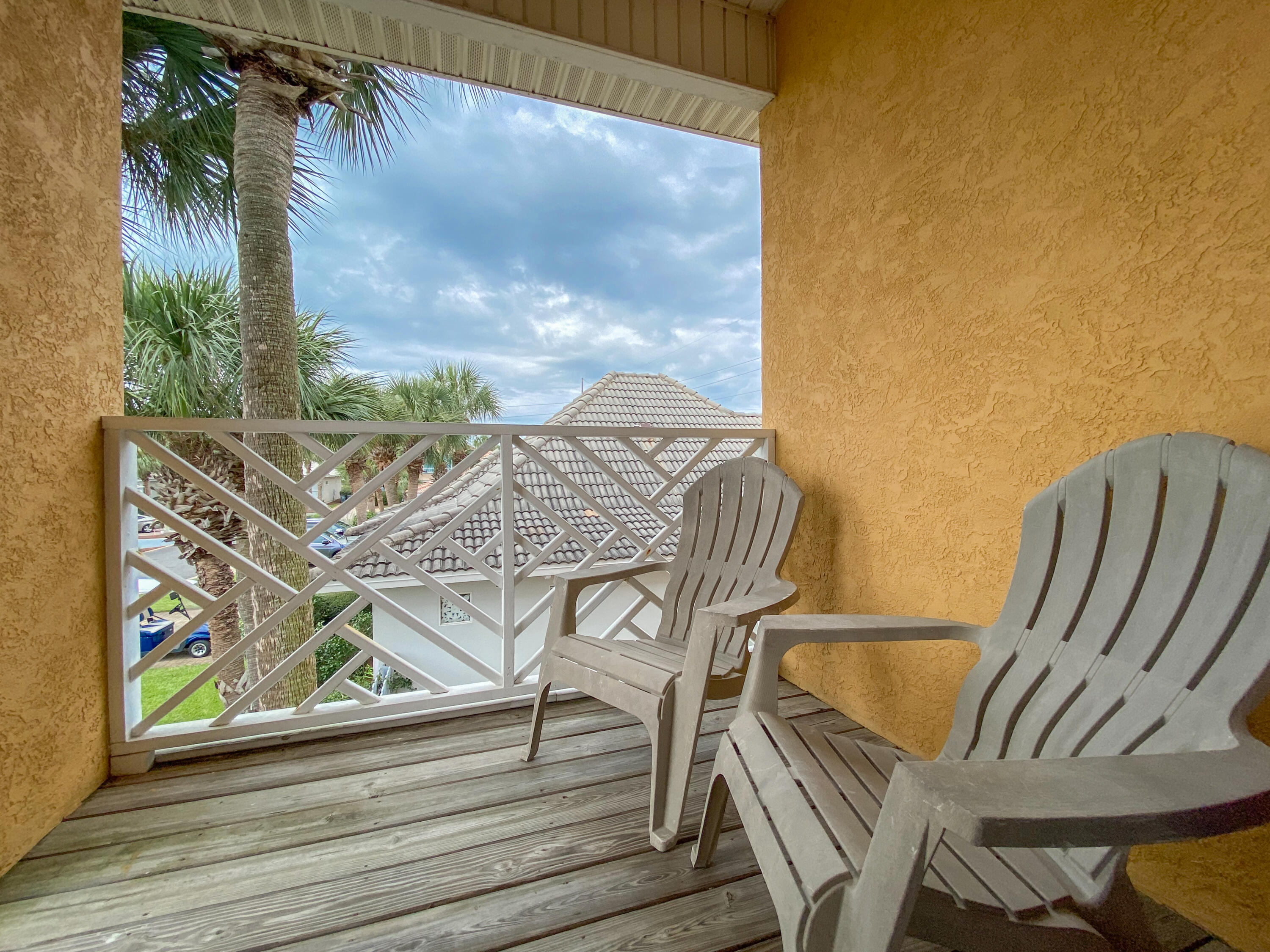 EMERALD SHORES OF SOUTH WALTON - Residential