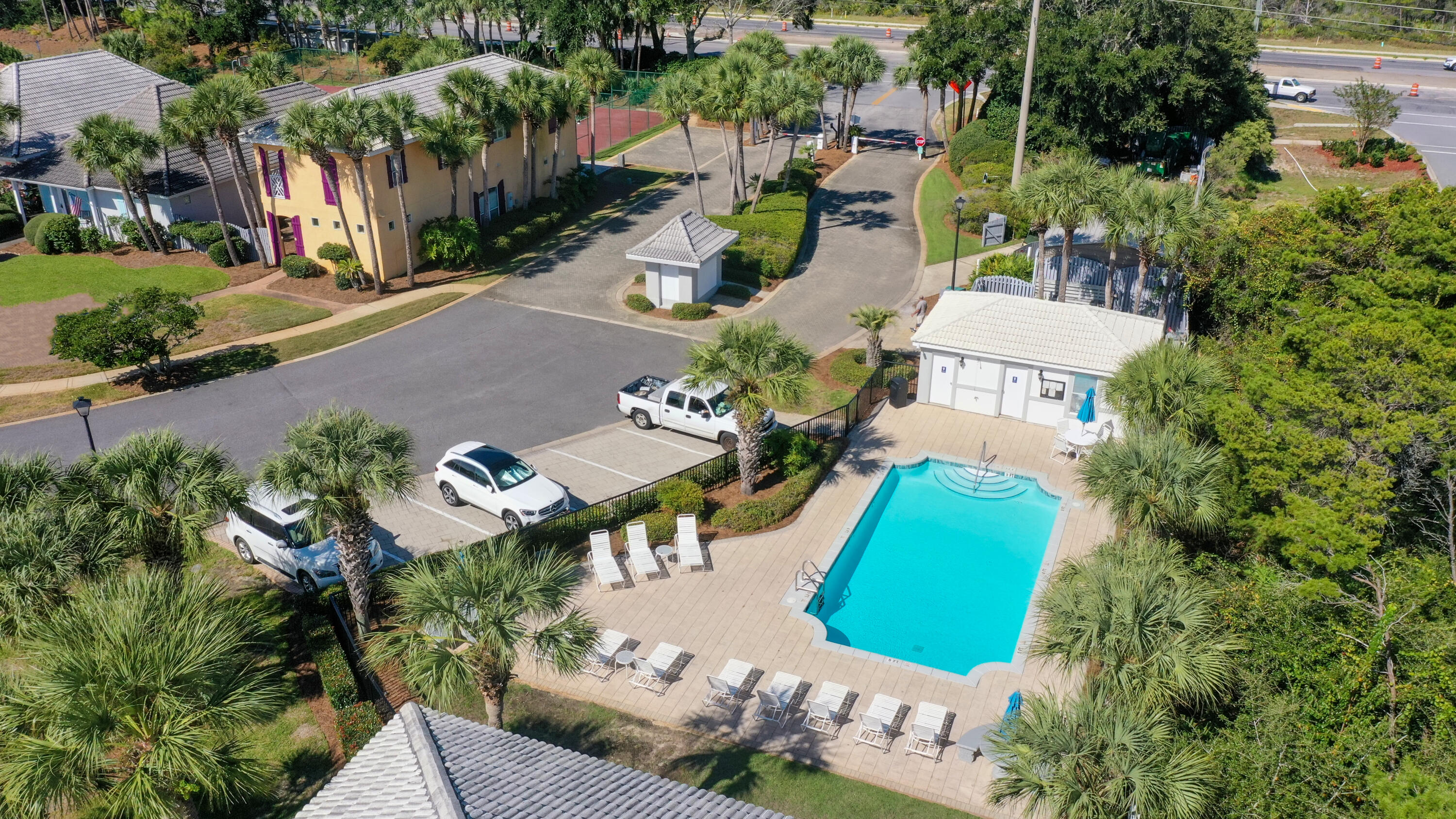 EMERALD SHORES OF SOUTH WALTON - Residential