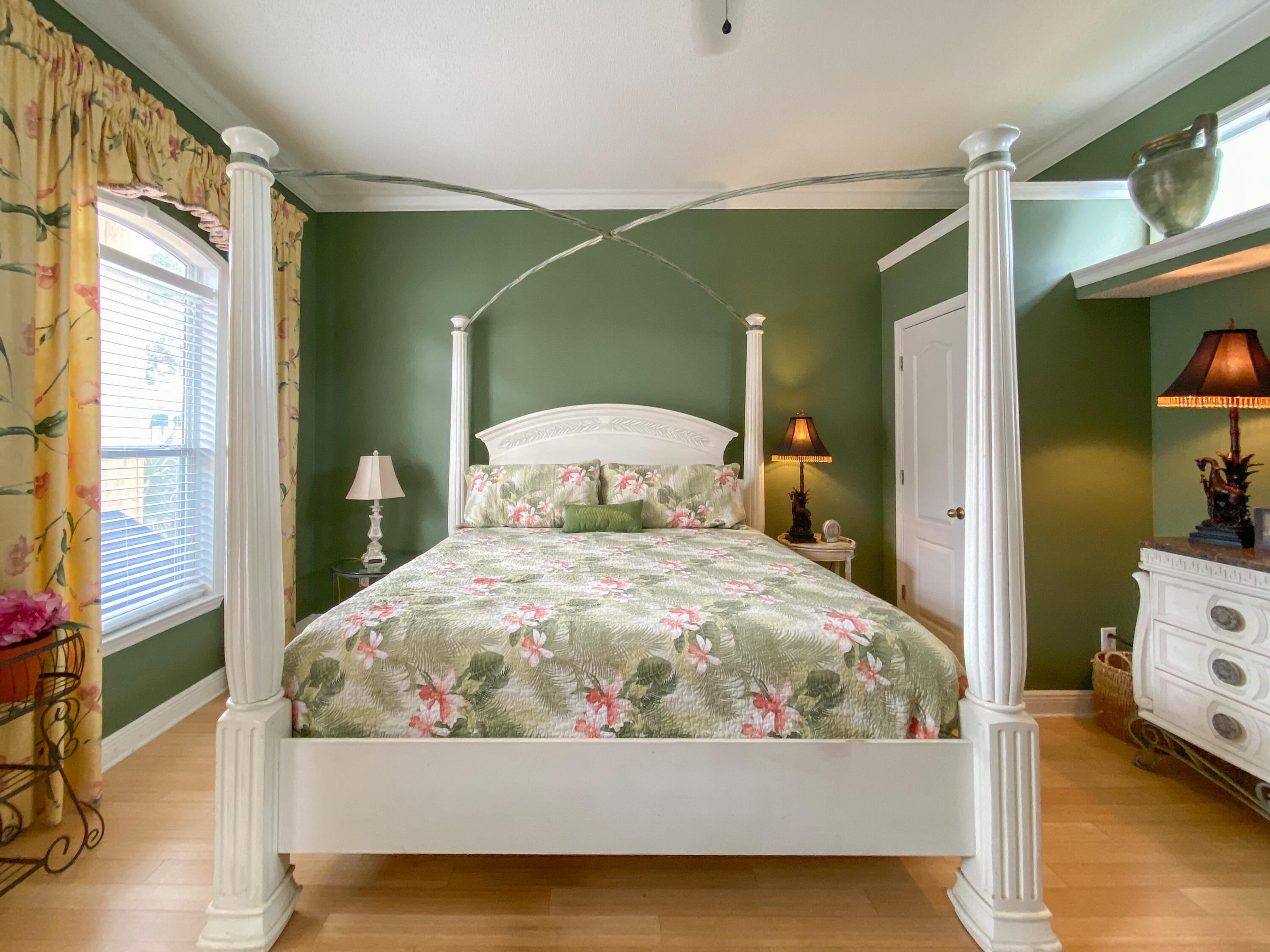 EMERALD SHORES OF SOUTH WALTON - Residential