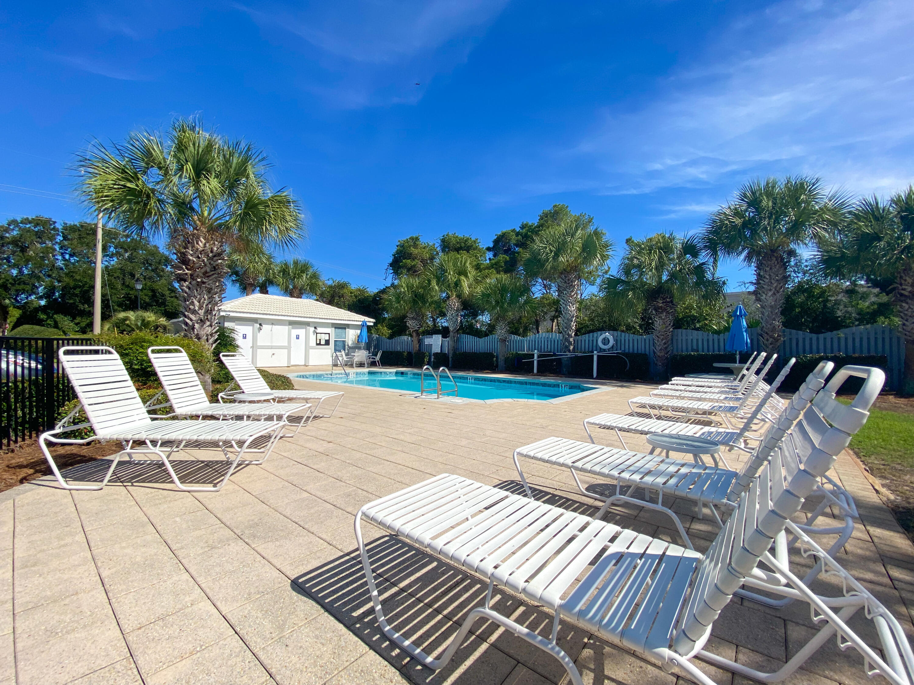 EMERALD SHORES OF SOUTH WALTON - Residential