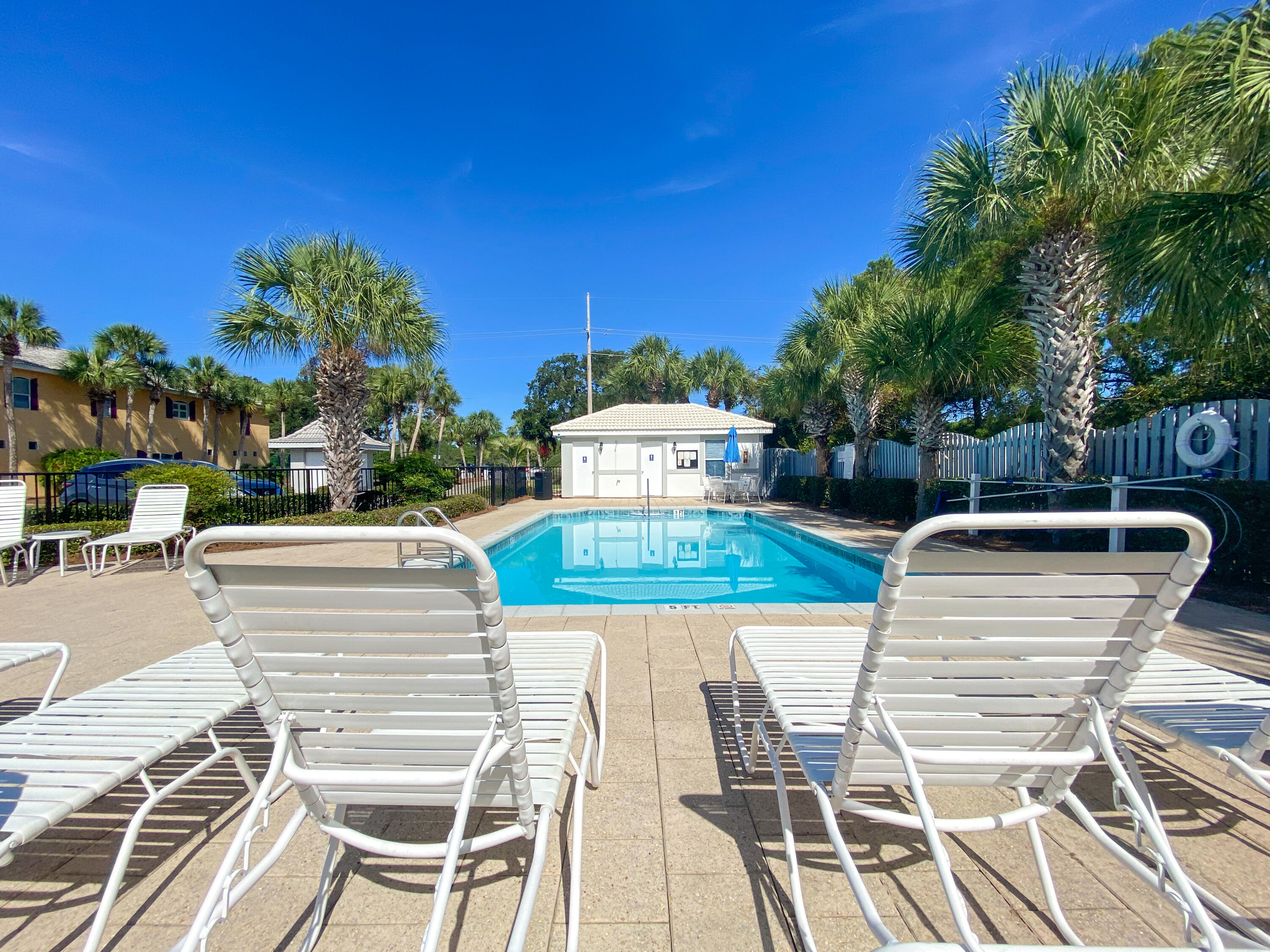 EMERALD SHORES OF SOUTH WALTON - Residential