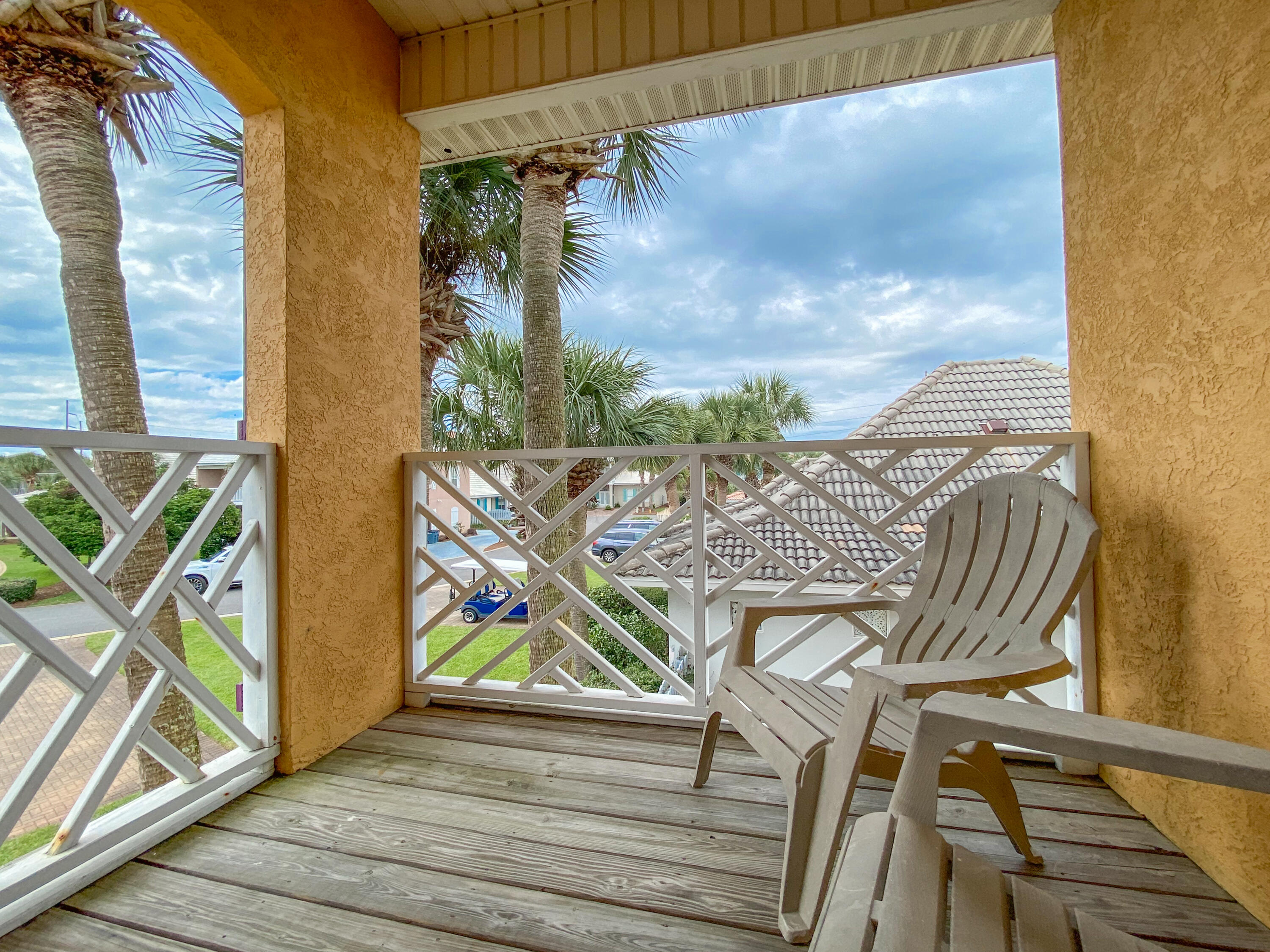 EMERALD SHORES OF SOUTH WALTON - Residential