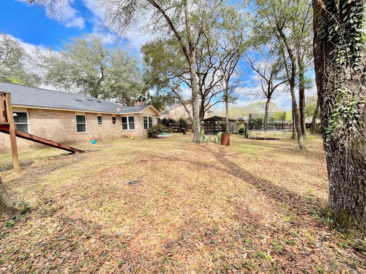 BAYWOOD ESTATES - Residential