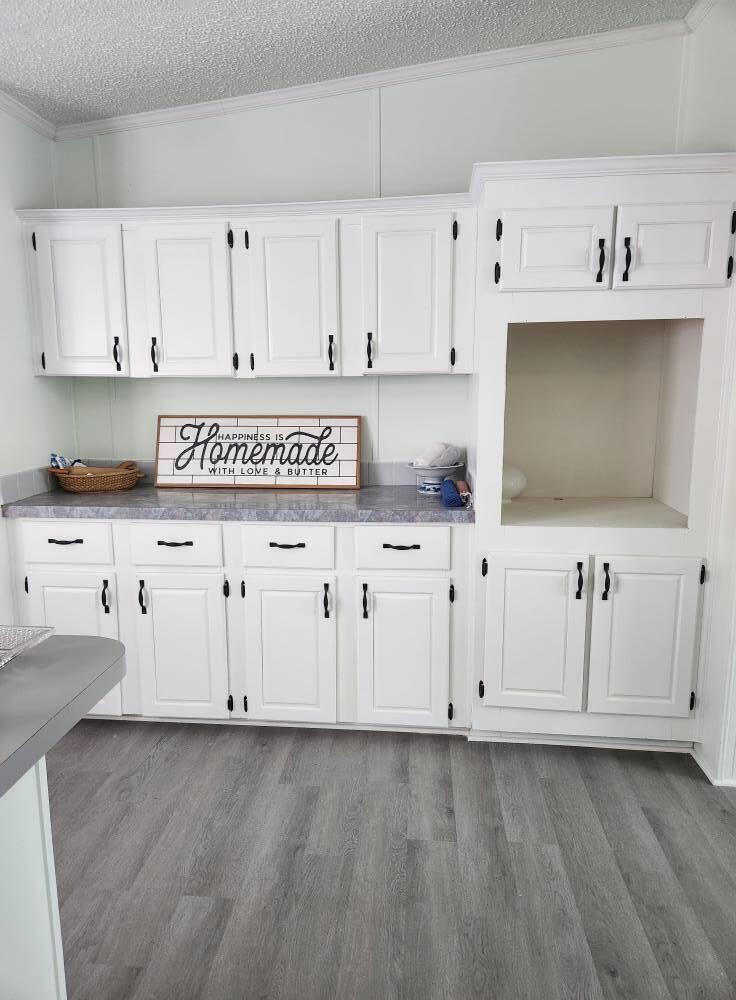 OAKWOOD HILLS UNIT 1 - Residential