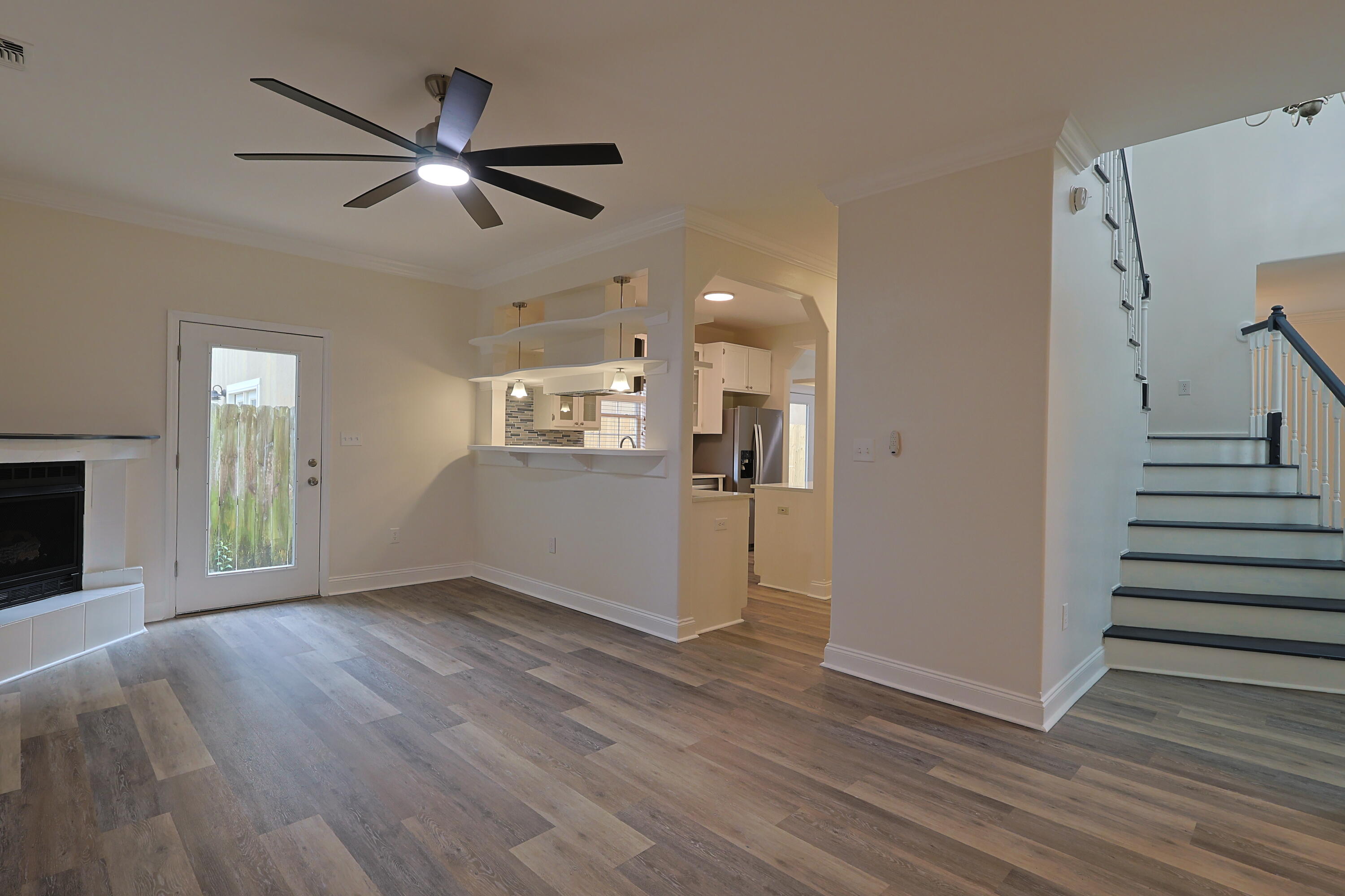 LEGION PARK LANDING - Residential