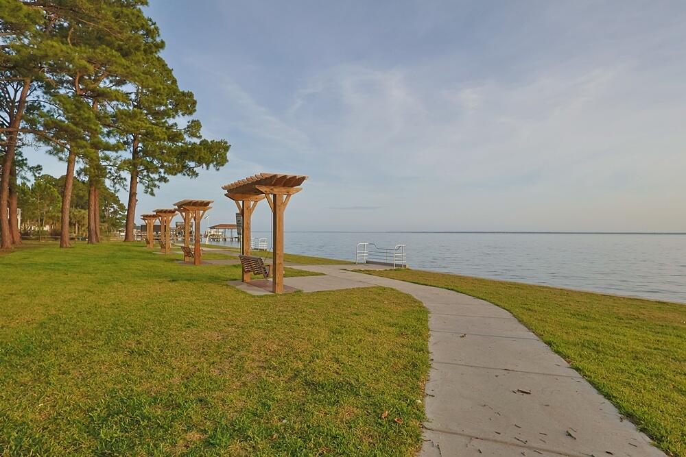 LEGION PARK LANDING - Residential
