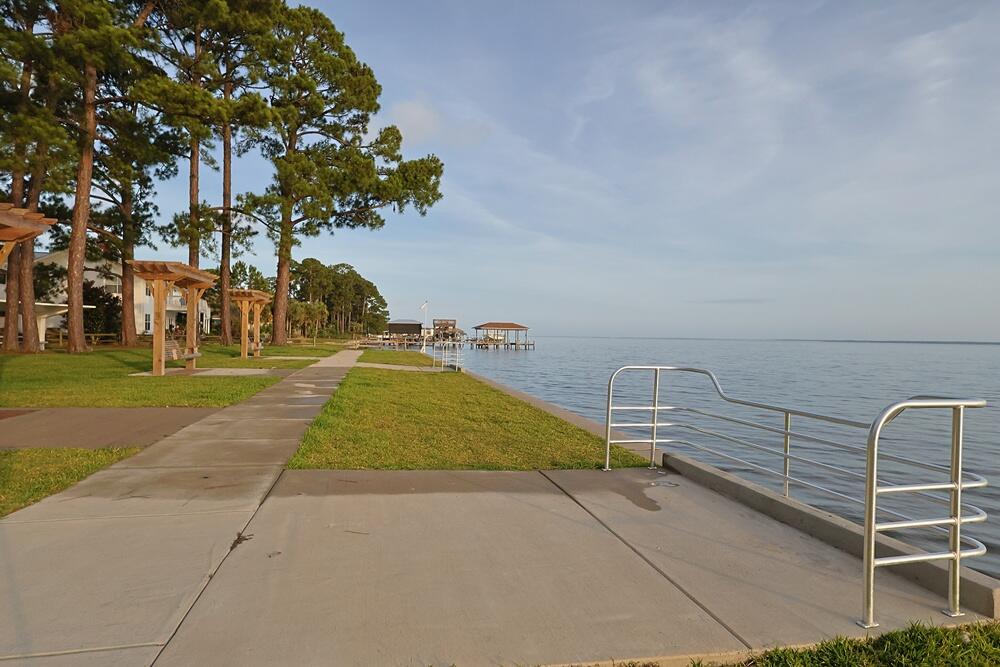 LEGION PARK LANDING - Residential