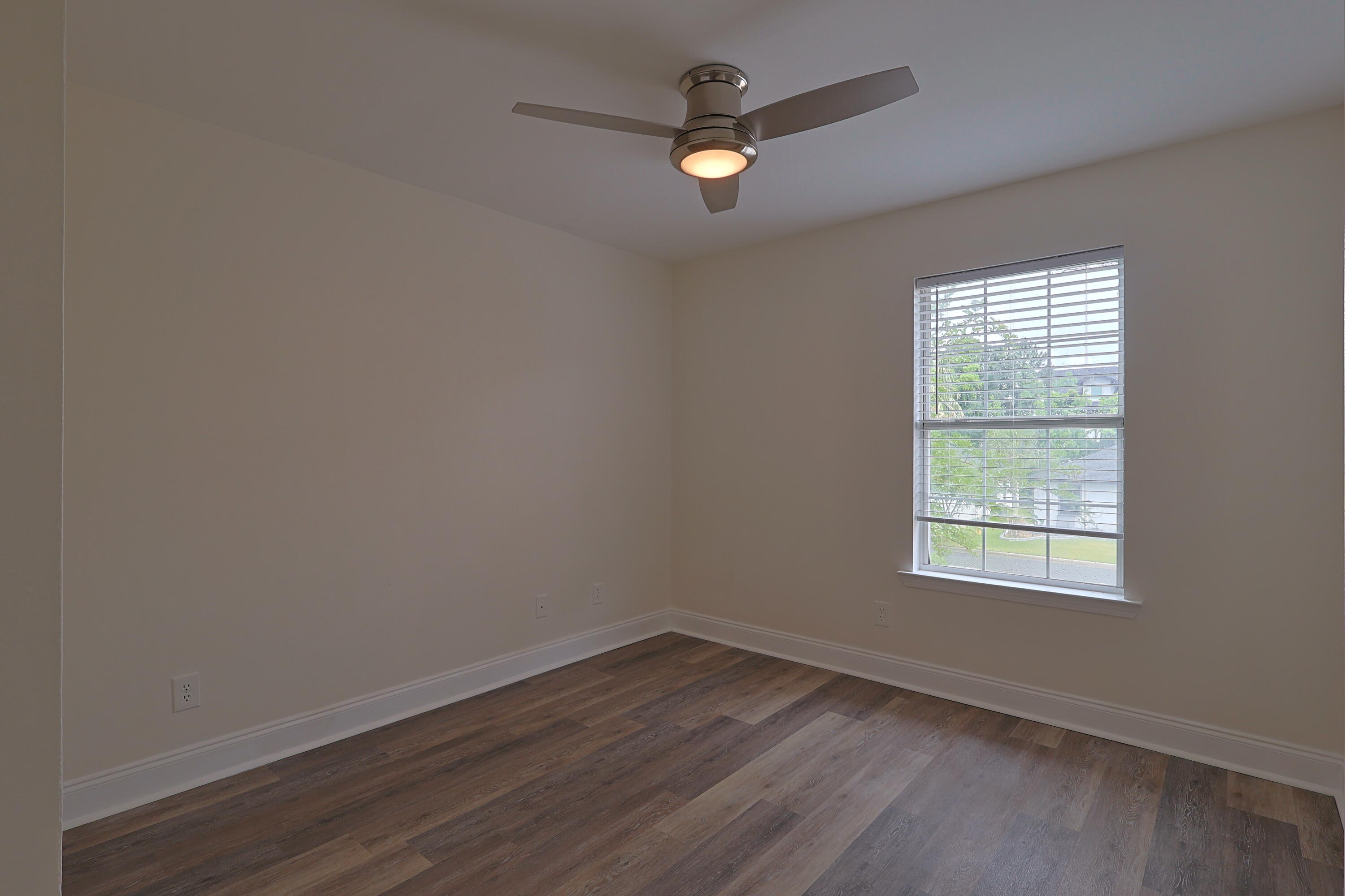 LEGION PARK LANDING - Residential