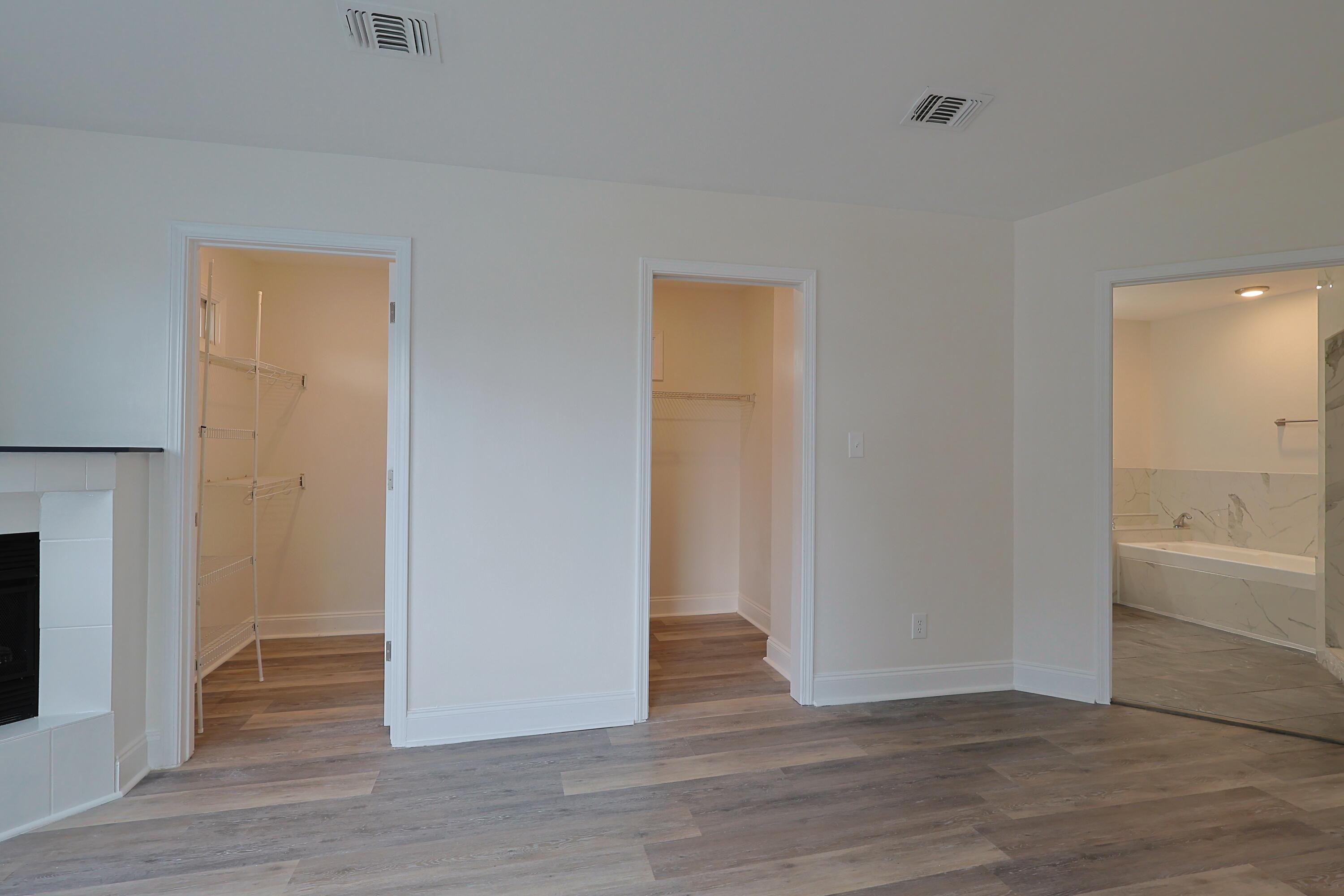 LEGION PARK LANDING - Residential