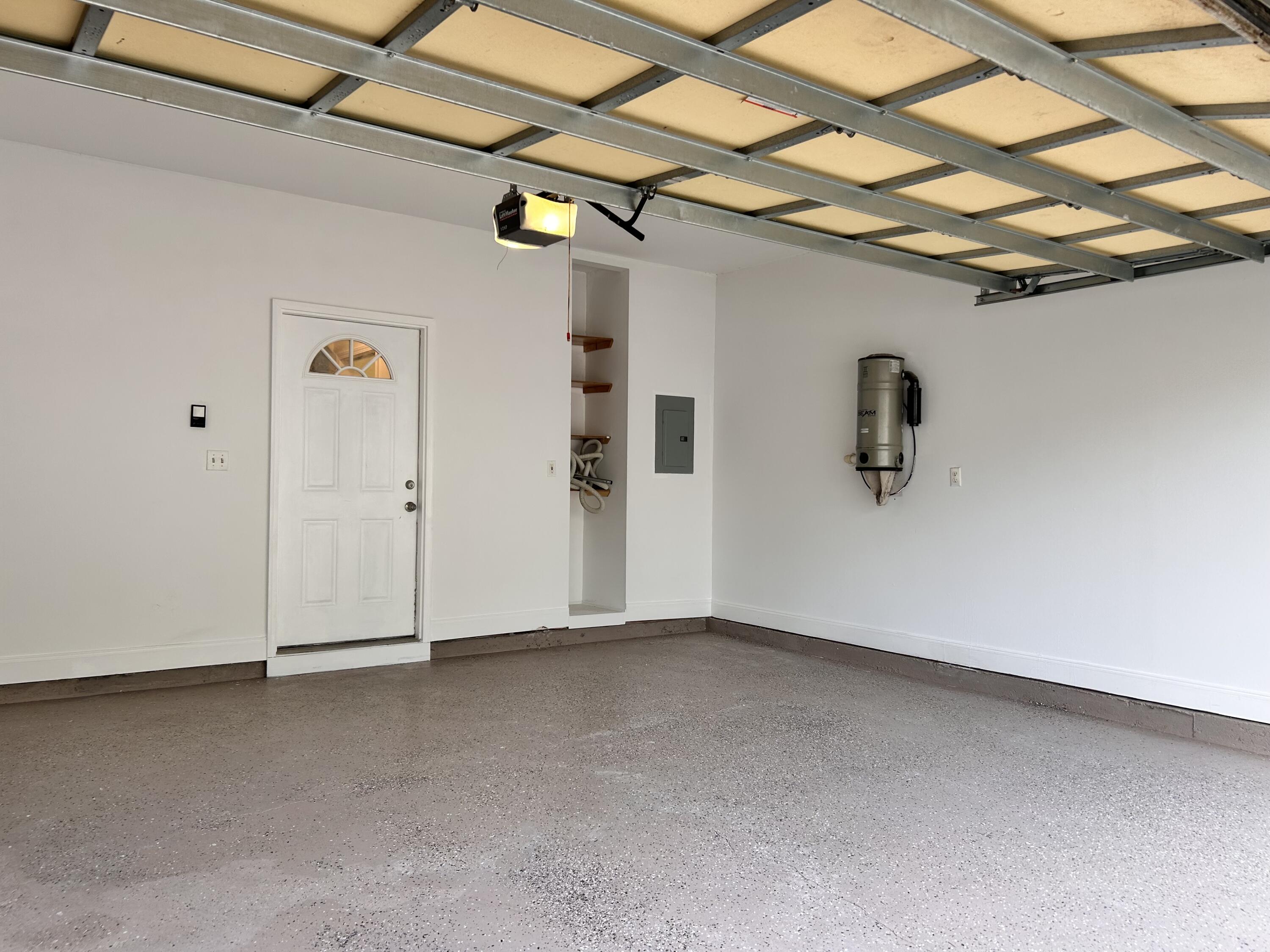 LEGION PARK LANDING - Residential