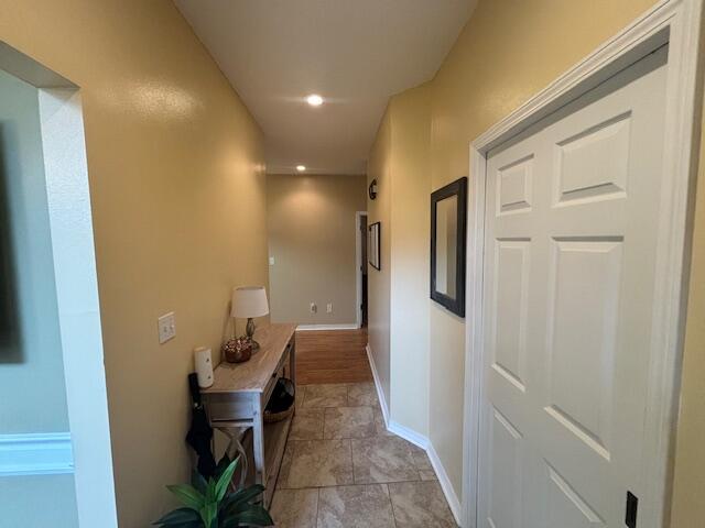 NORTH RIDGE CREEK S/D 1ST ADDN - Residential Lease